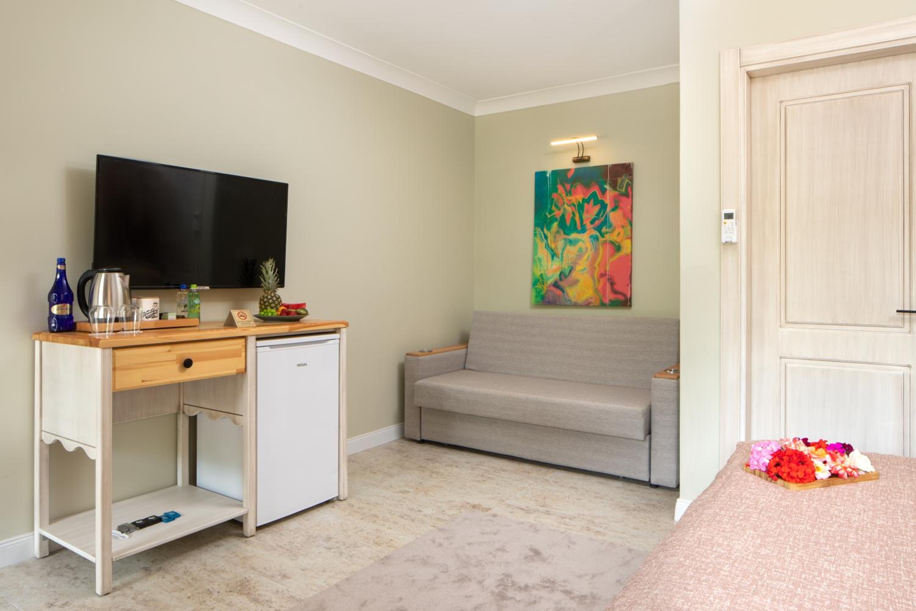 Standard Double Room photo 2
