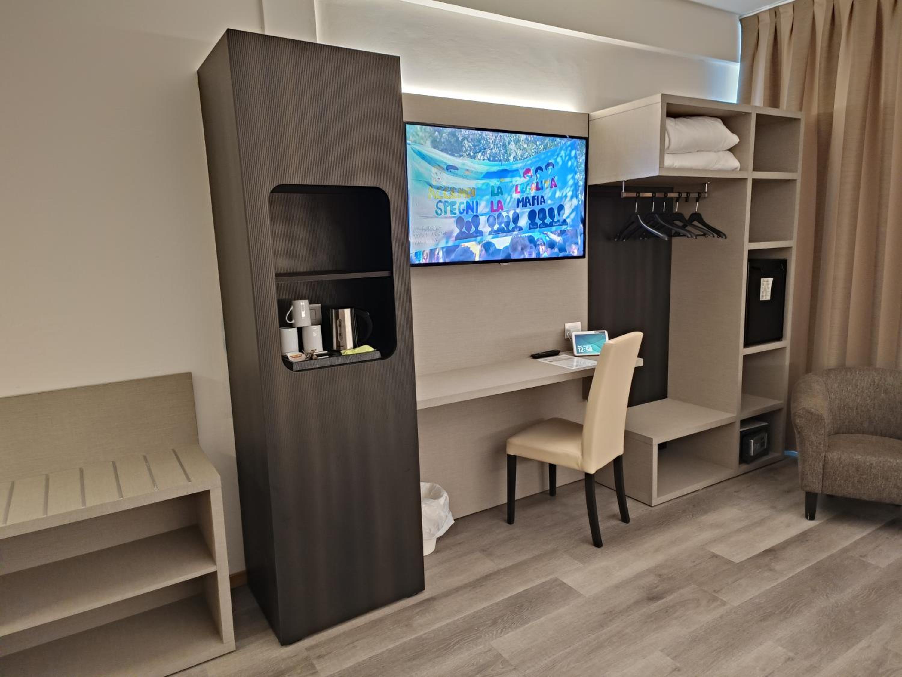 Superior Triple Room - Photo 1