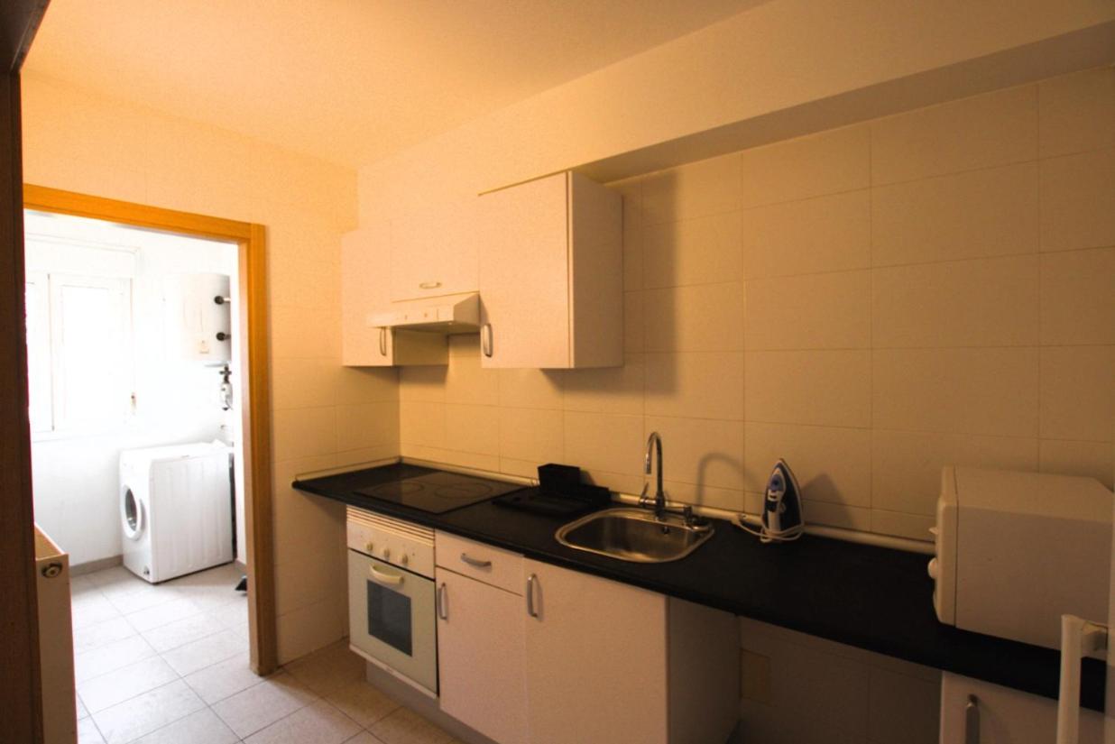 Two-Bedroom Standard Apartment photo 2