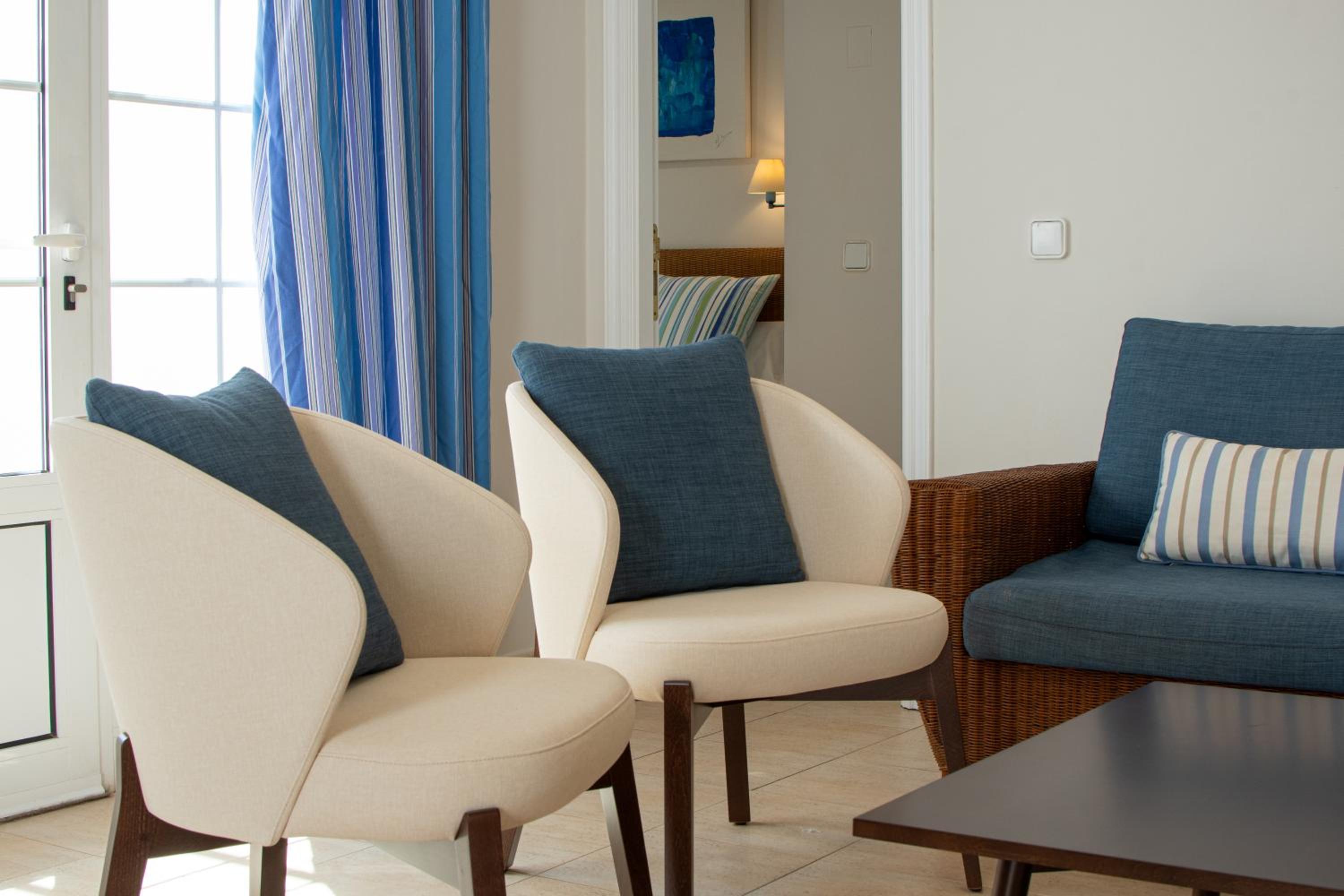 Two-Bedroom Apartment with Bali Bed (2 Adults + 1 Child) photo 2