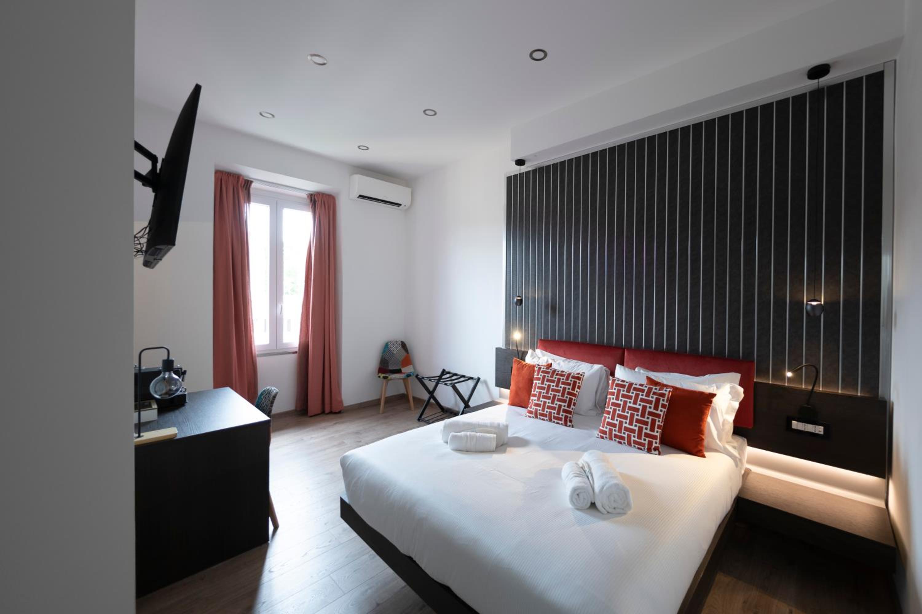 Superior Queen Room photo 1