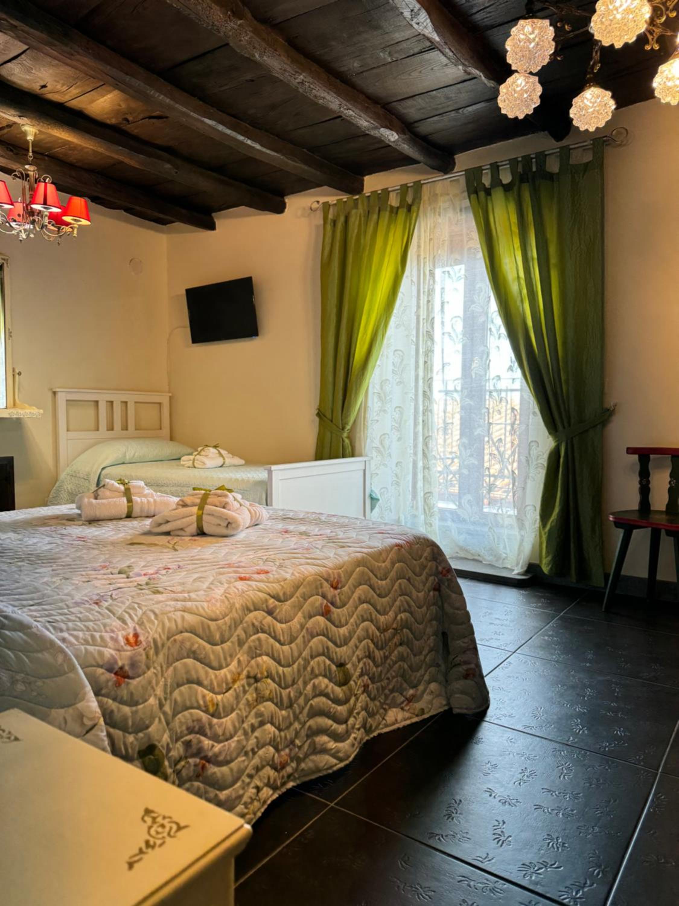 Luxury Triple Room