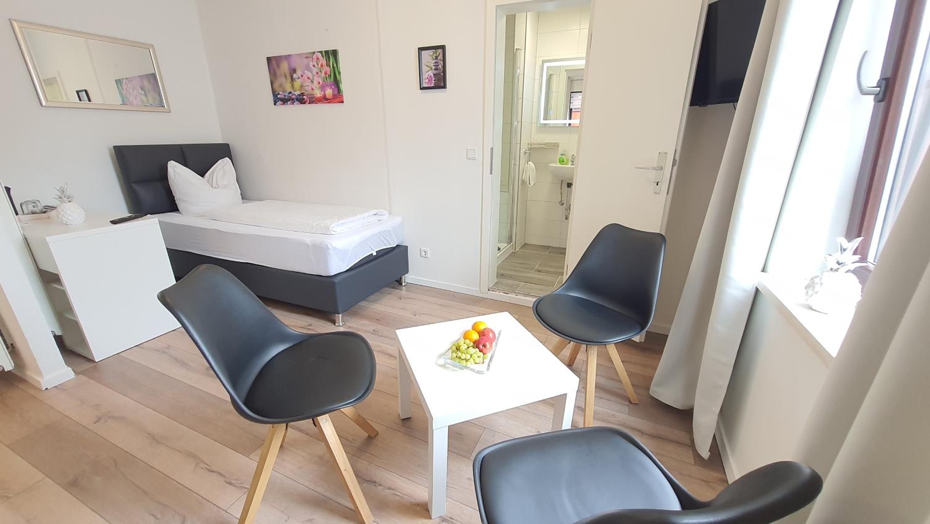 Comfort Triple Room