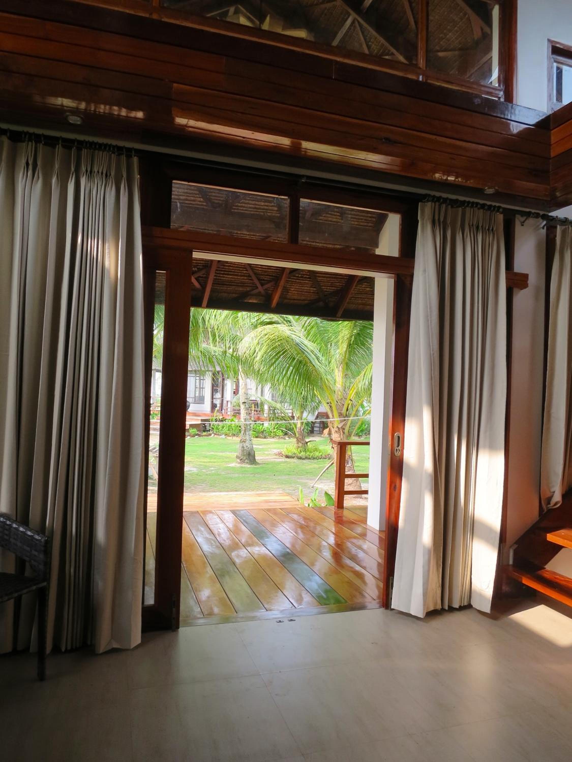 Family Loft Villa Garden View photo 1