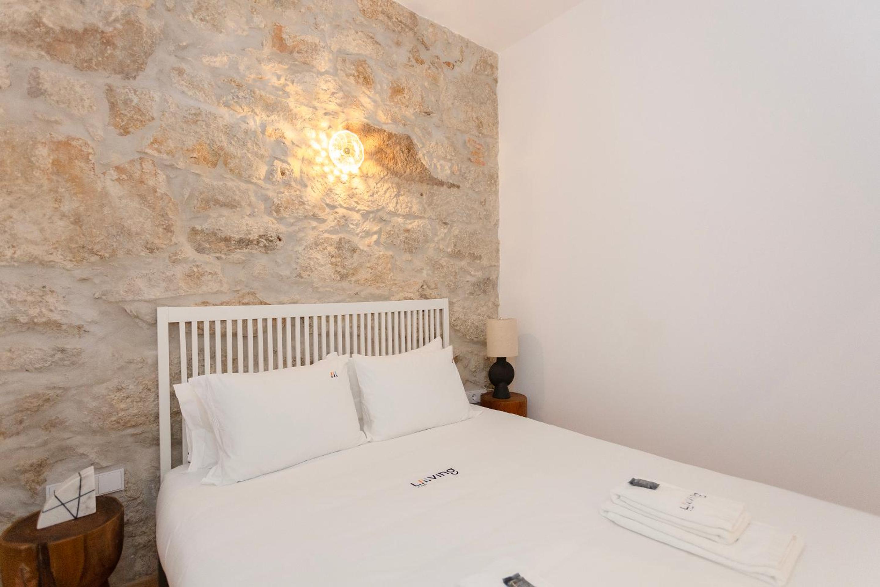 One-Bedroom Apartment With Balcony photo 1