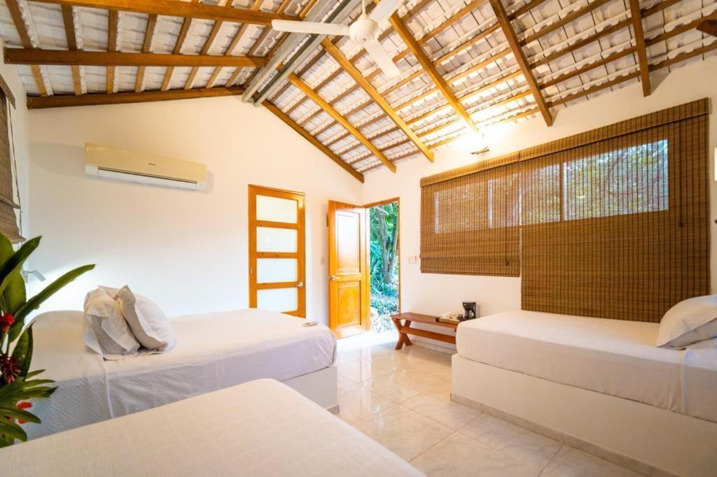 Bungalow - Beach Front