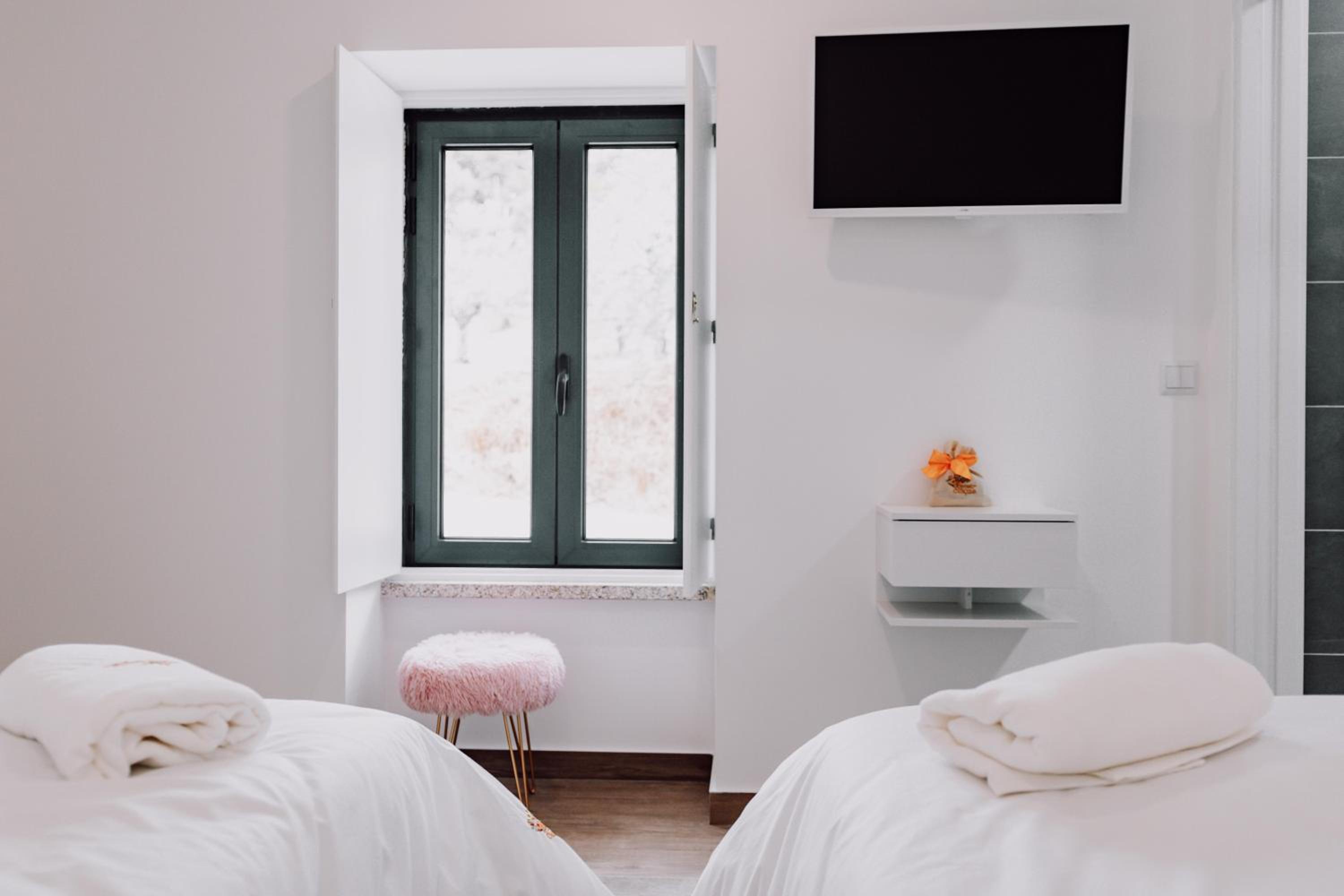 Superior Twin Room photo 3