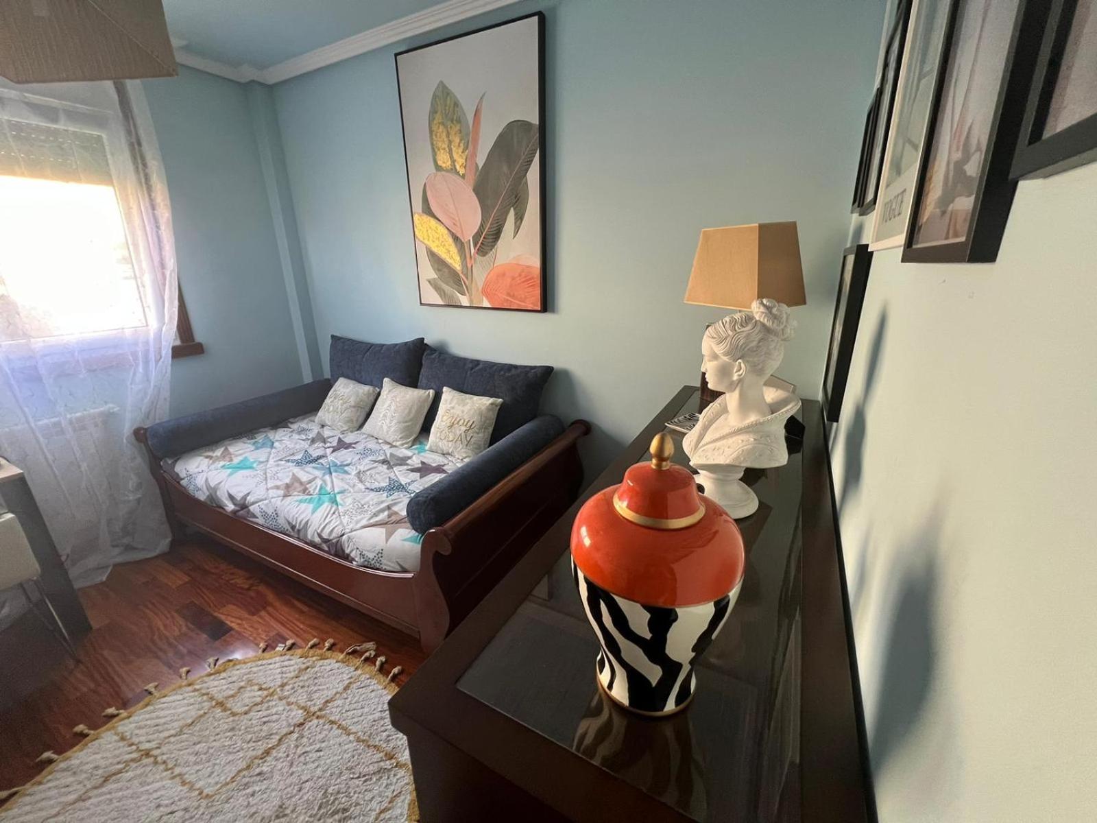Casa de cuatro habitaciones