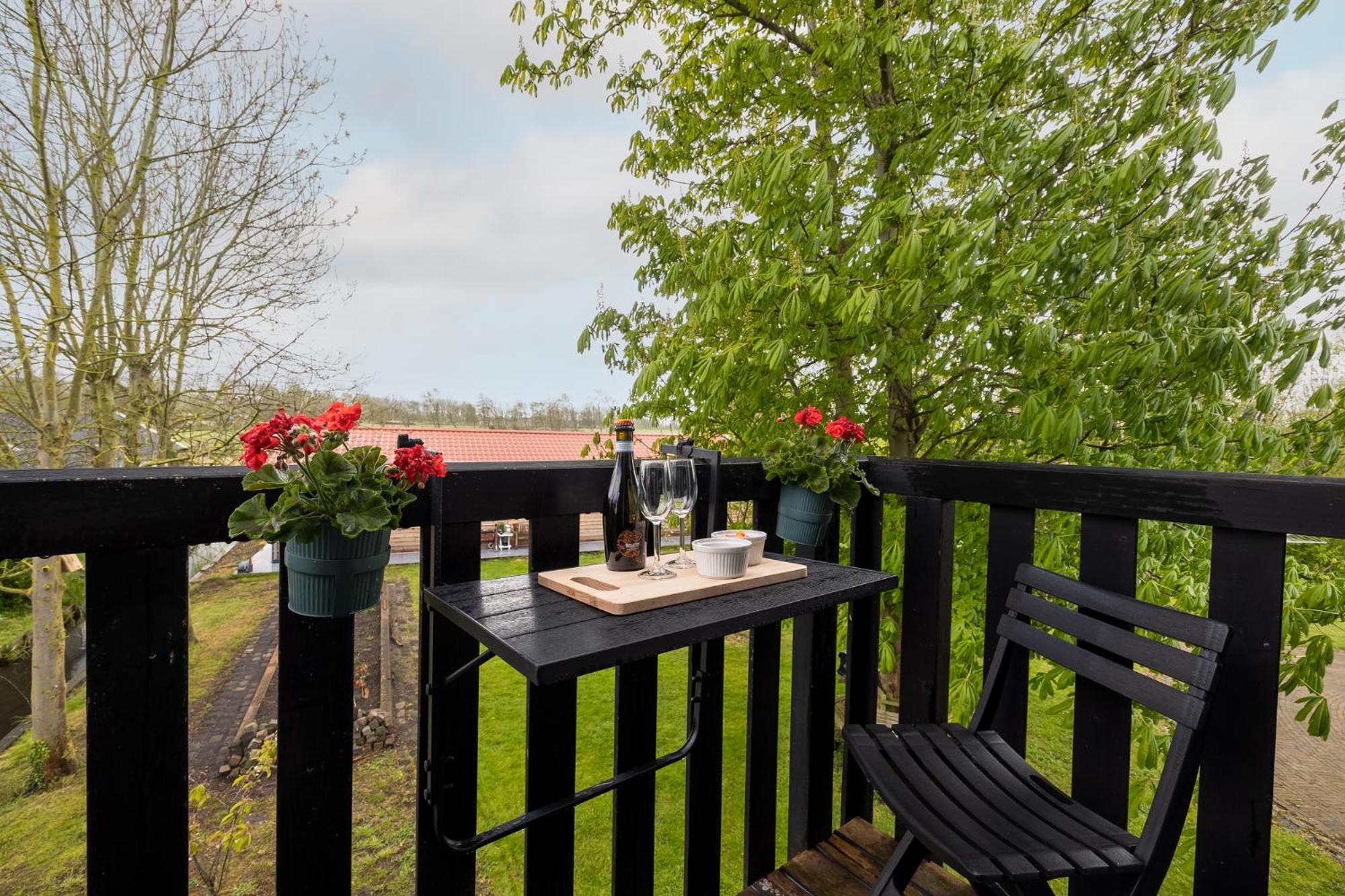 Double Room with Balcony photo 2