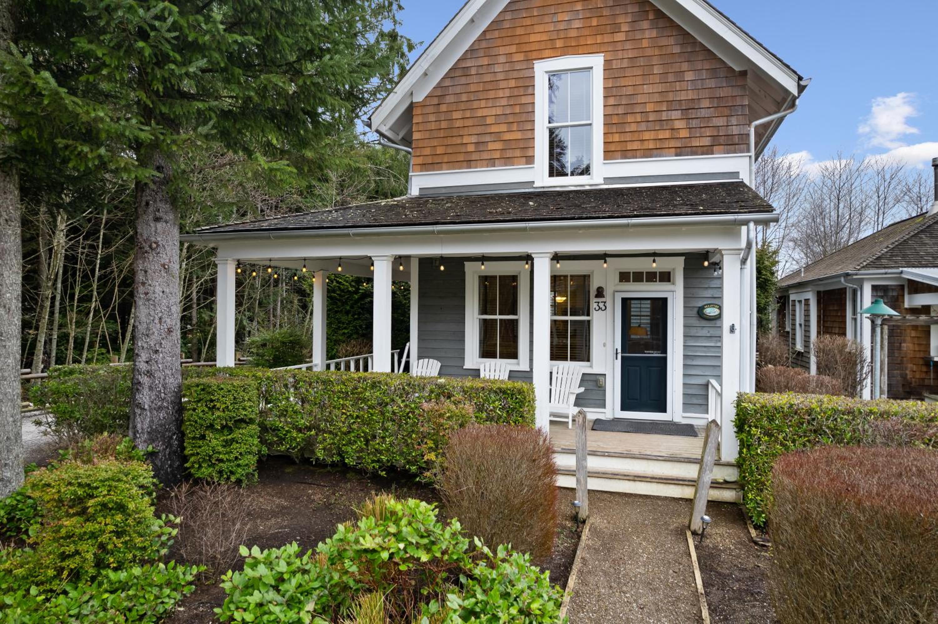 Three-Bedroom Home photo 2