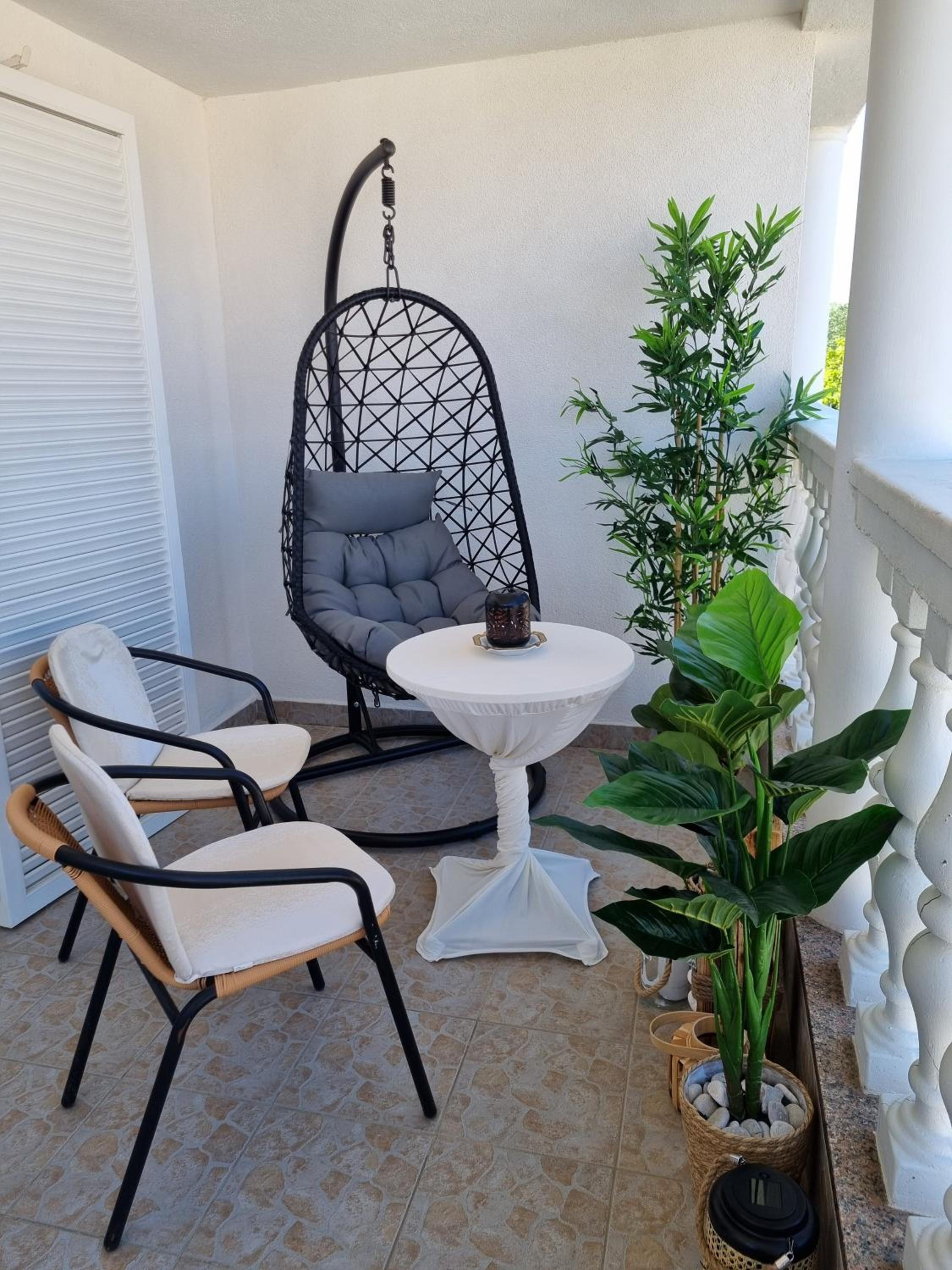 Studio with Balcony photo 2
