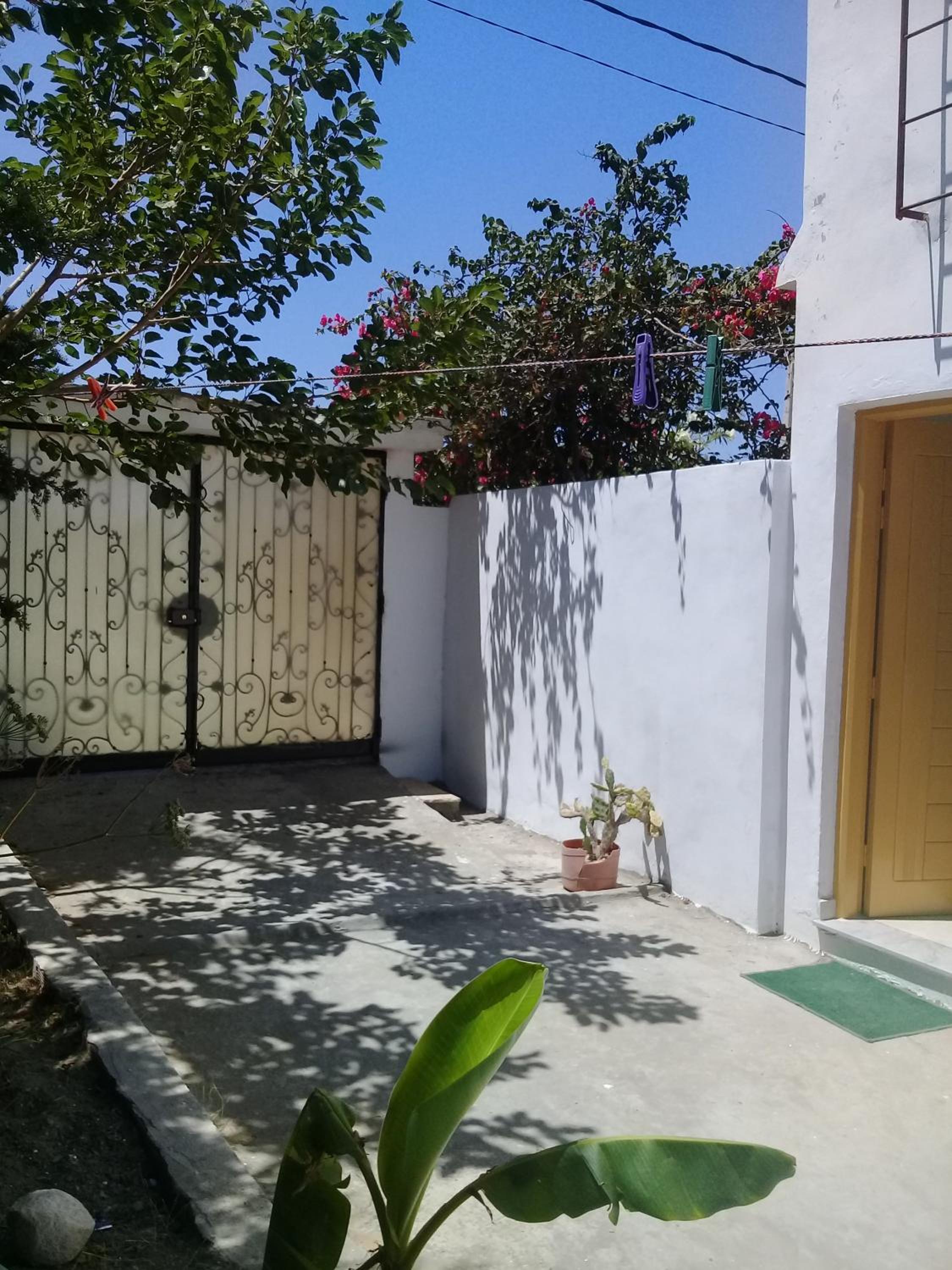 Two-Bedroom House photo 3