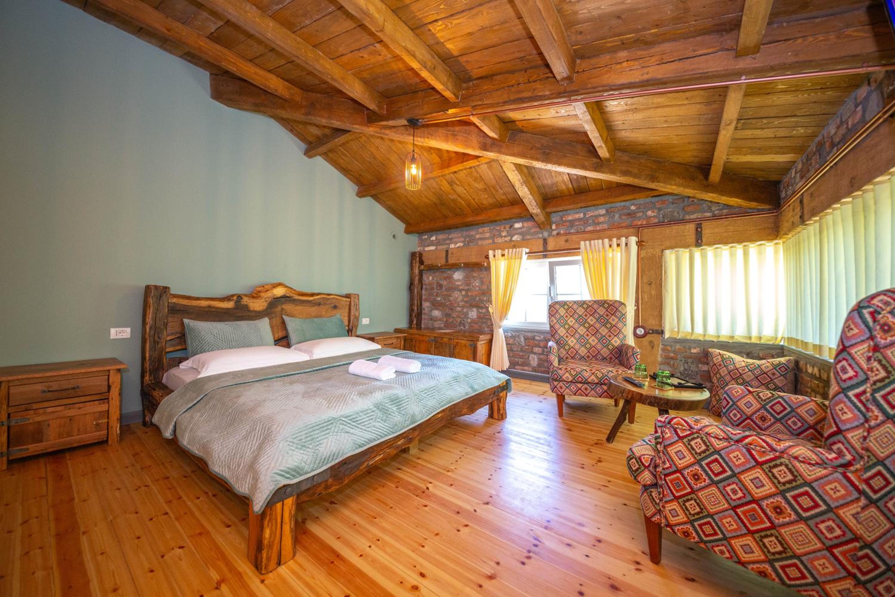 Double Room with Mountain View