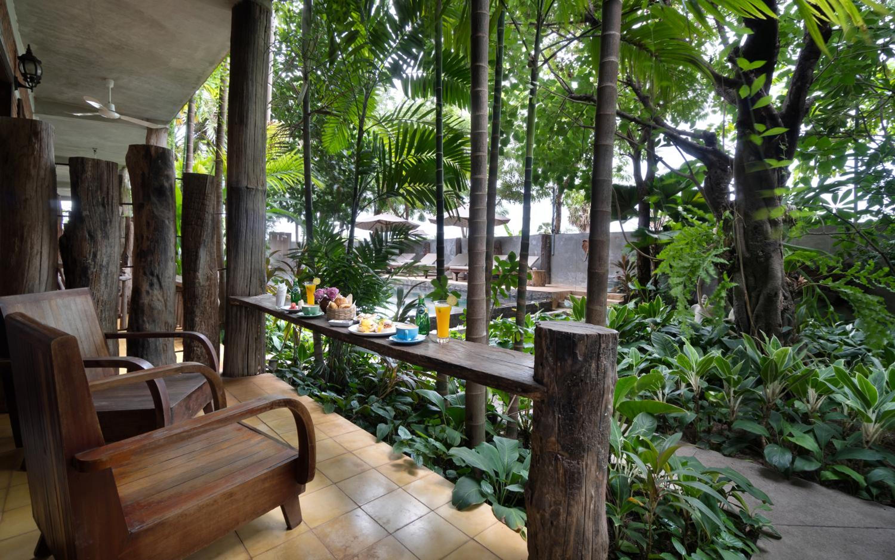 Suite with Pool Access| Includes Afternoon Tea & Tree Planting - Photo 4