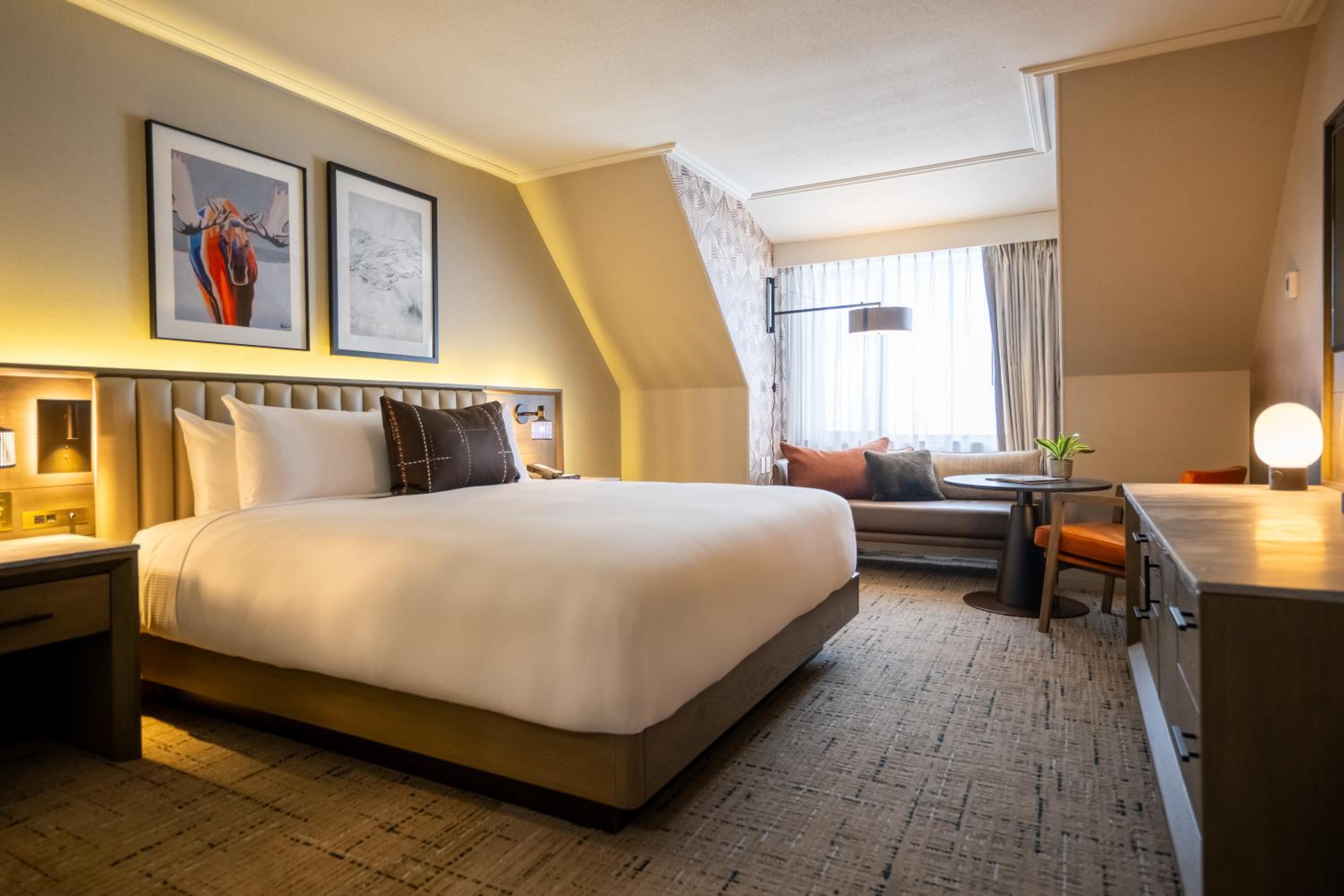Fairmont Gold King Room with Exclusive Lounge Access - Photo 1