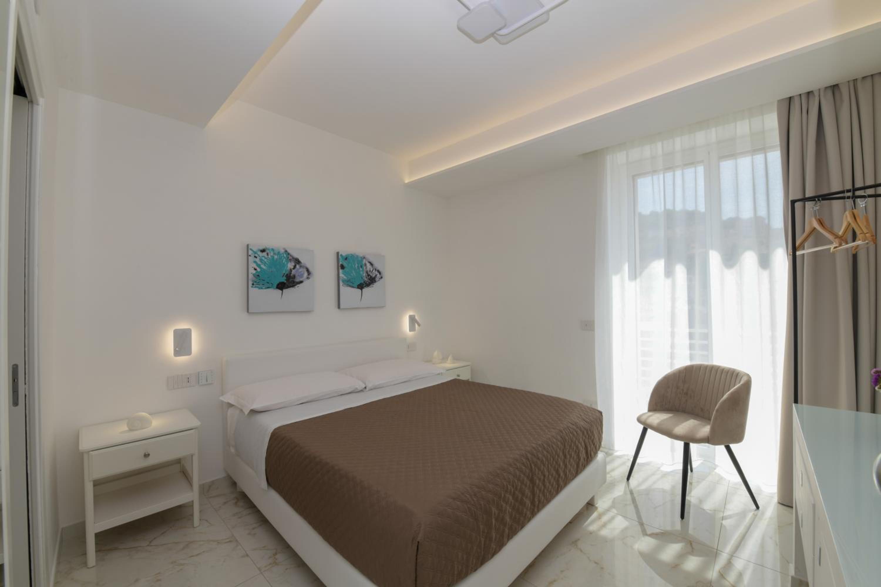 Double Room with Balcony and Sea View photo 1