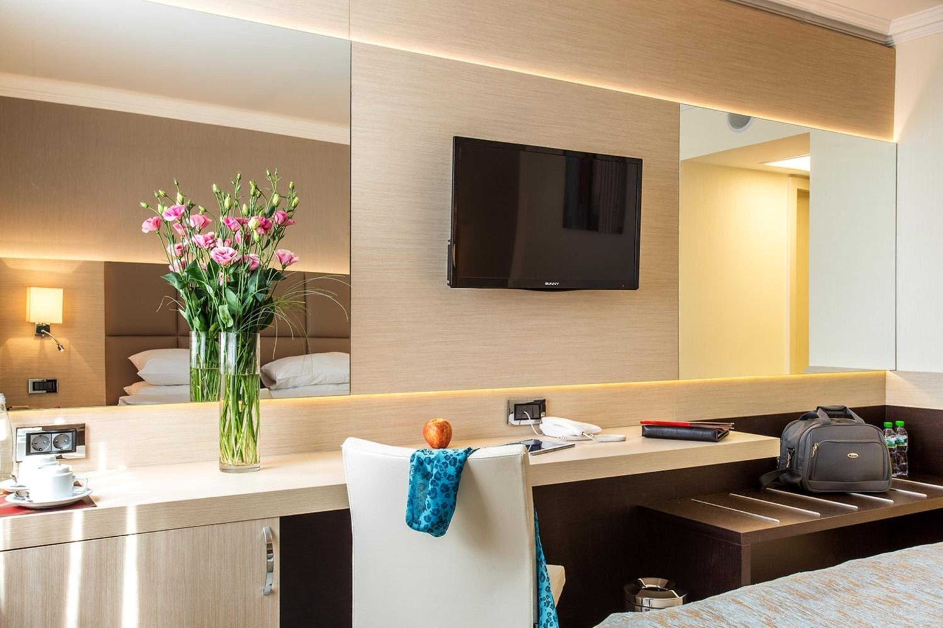 Busines Double Room - Photo 7