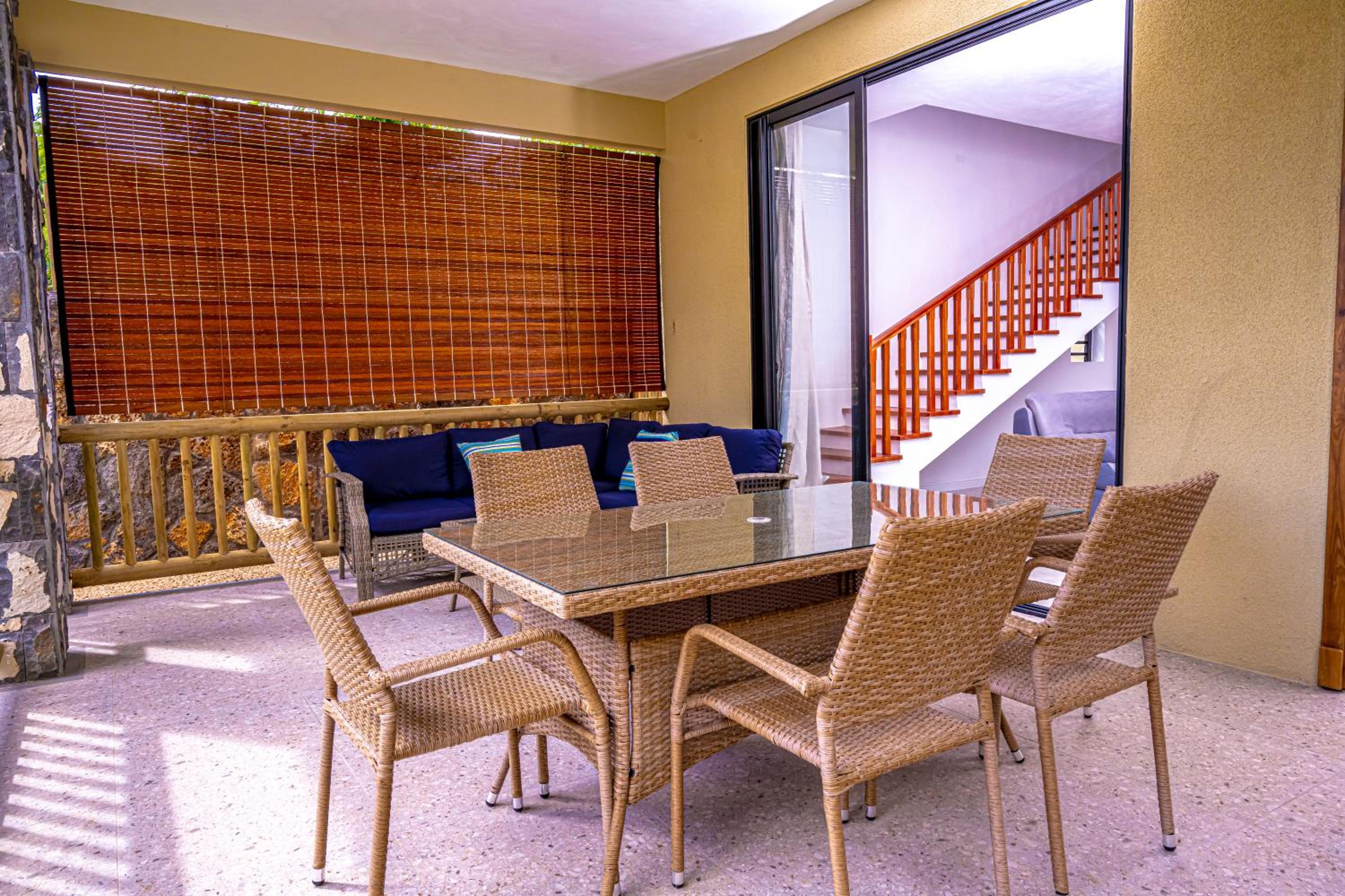 Three-Bedroom Villa photo 3