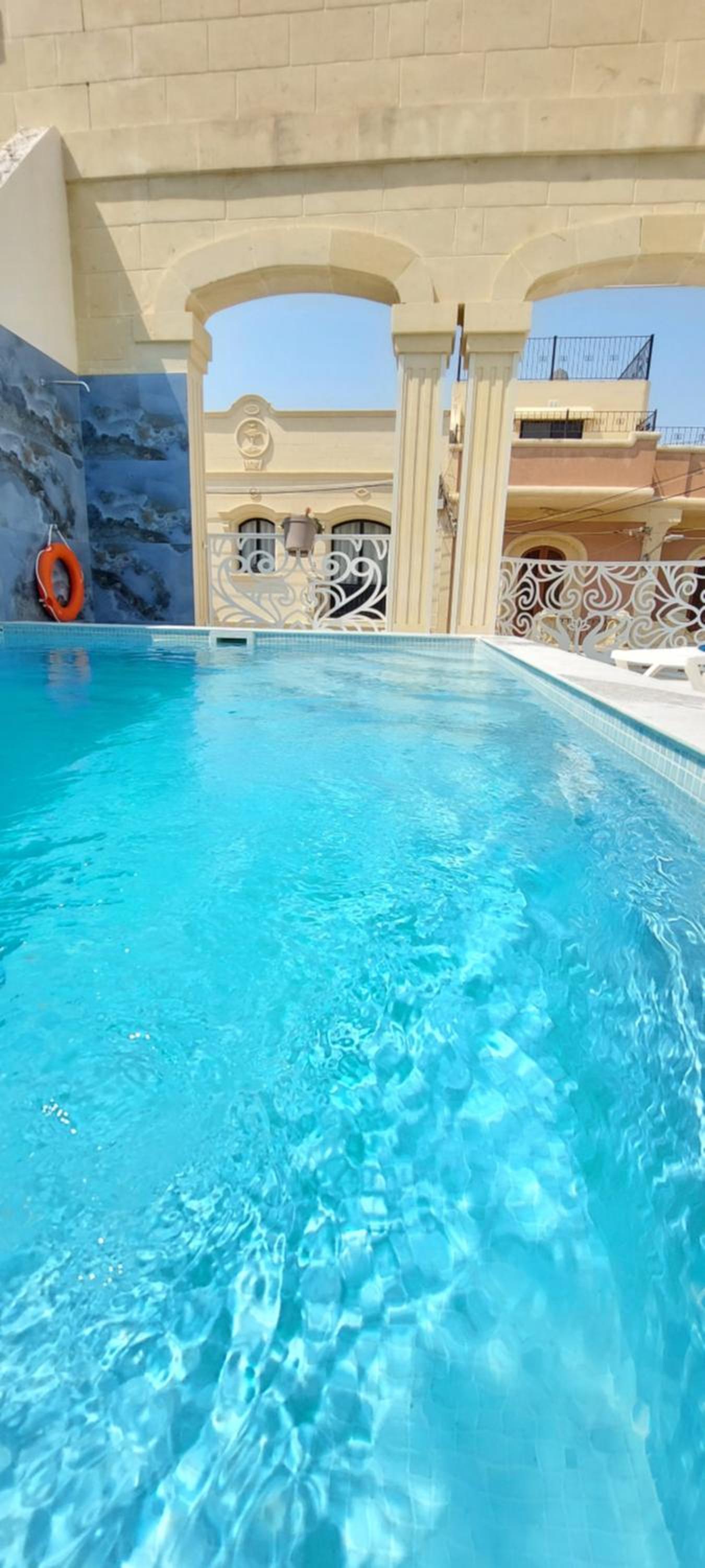 Villa photo 3