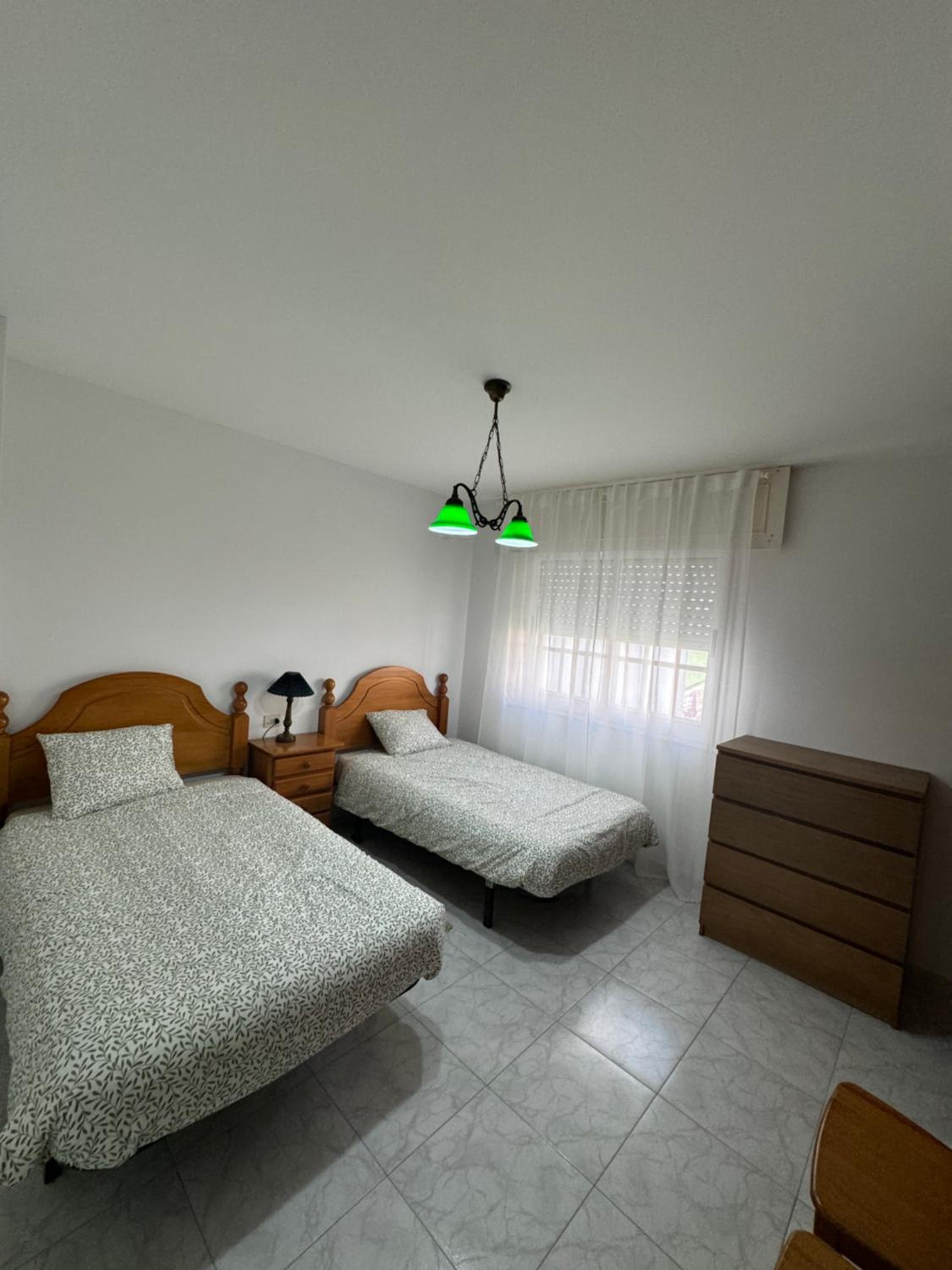 Casa de cinco habitaciones