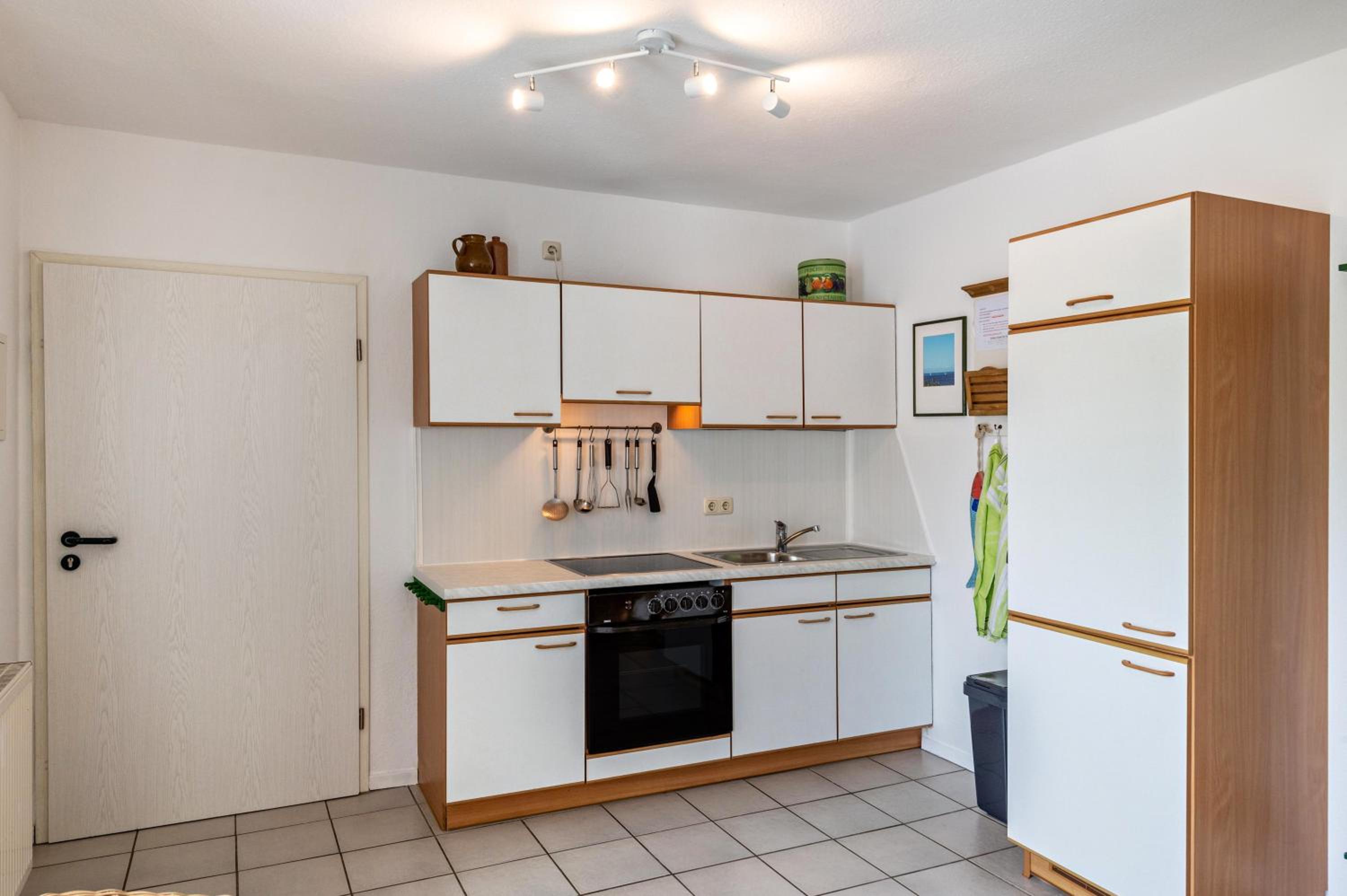 One-Bedroom Apartment with Garden View photo 3