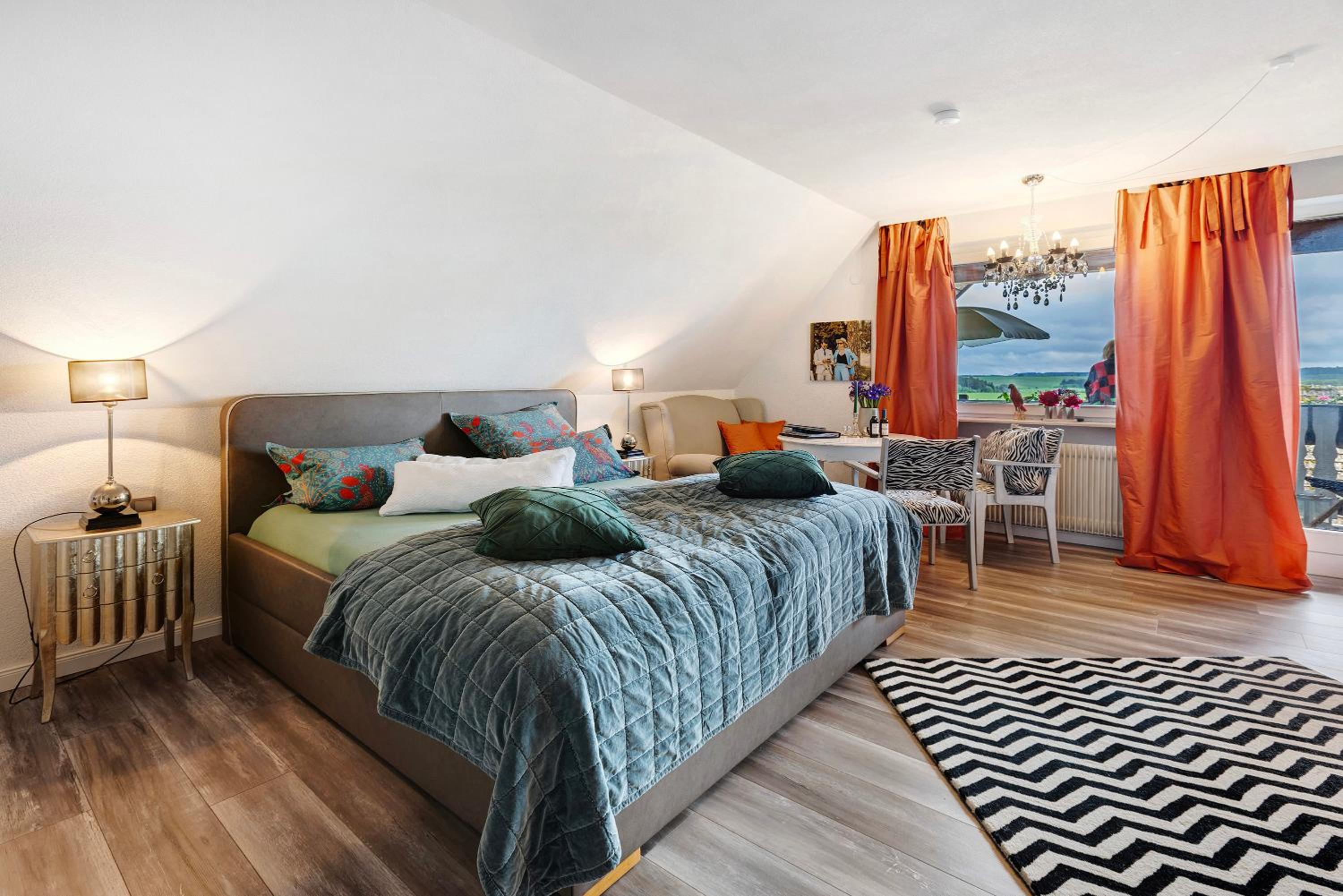 Superior One-Bedroom Apartment with Balcony