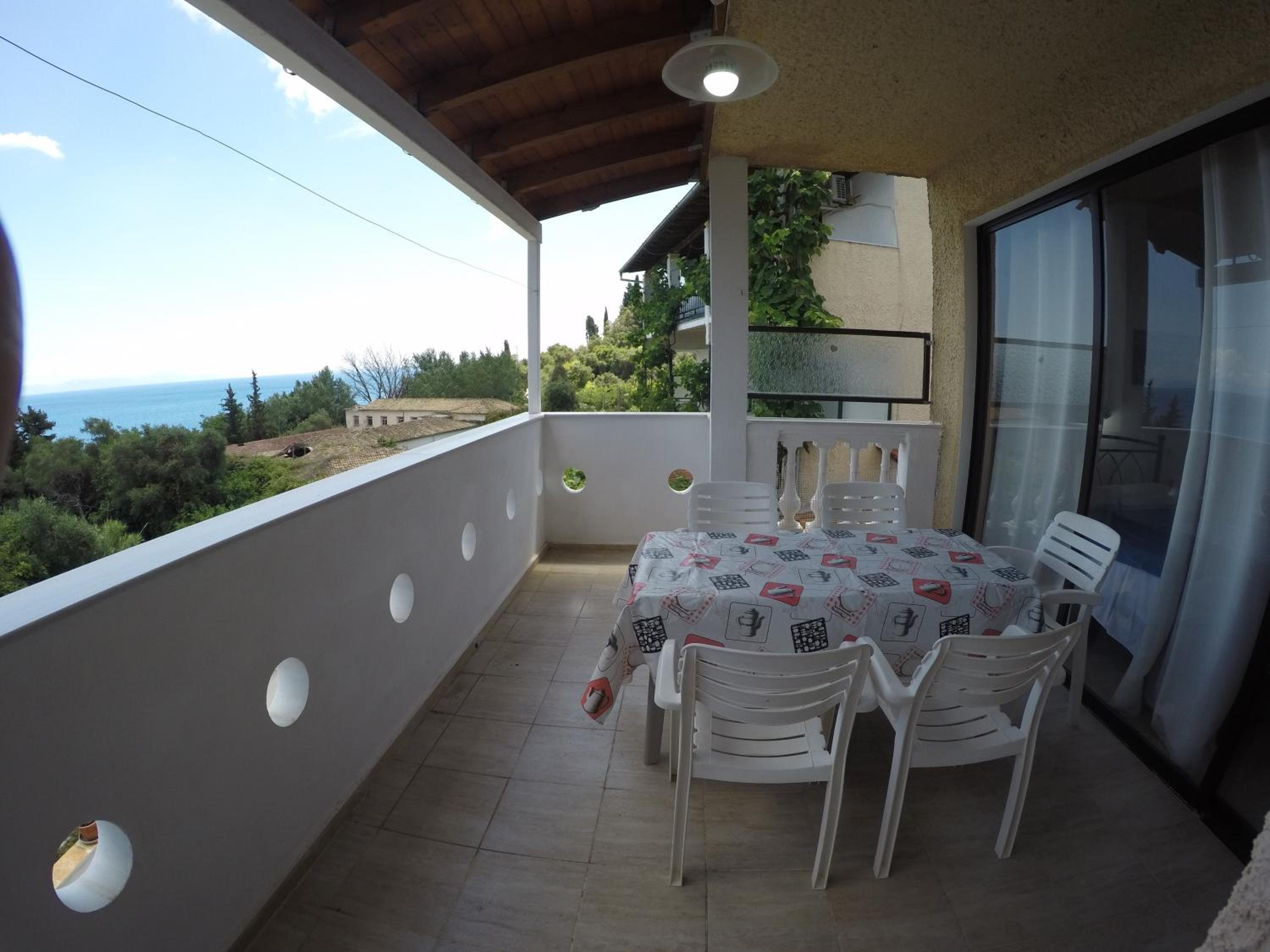 Two-Bedroom Deluxe Apartment with Ocean View photo 2