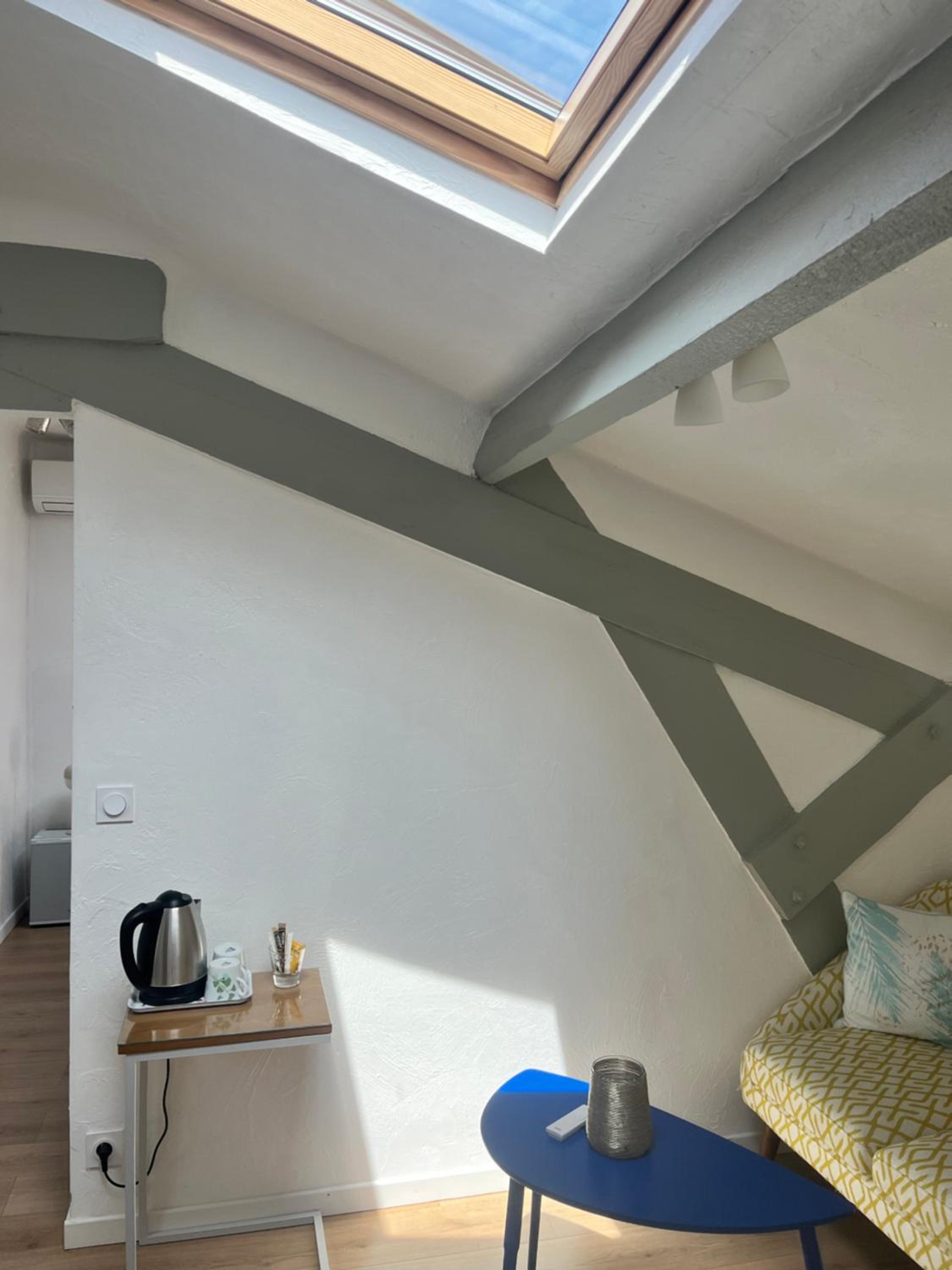 Mansard Roofed Double Room (4th Floor without elevator - Reading Corner)
