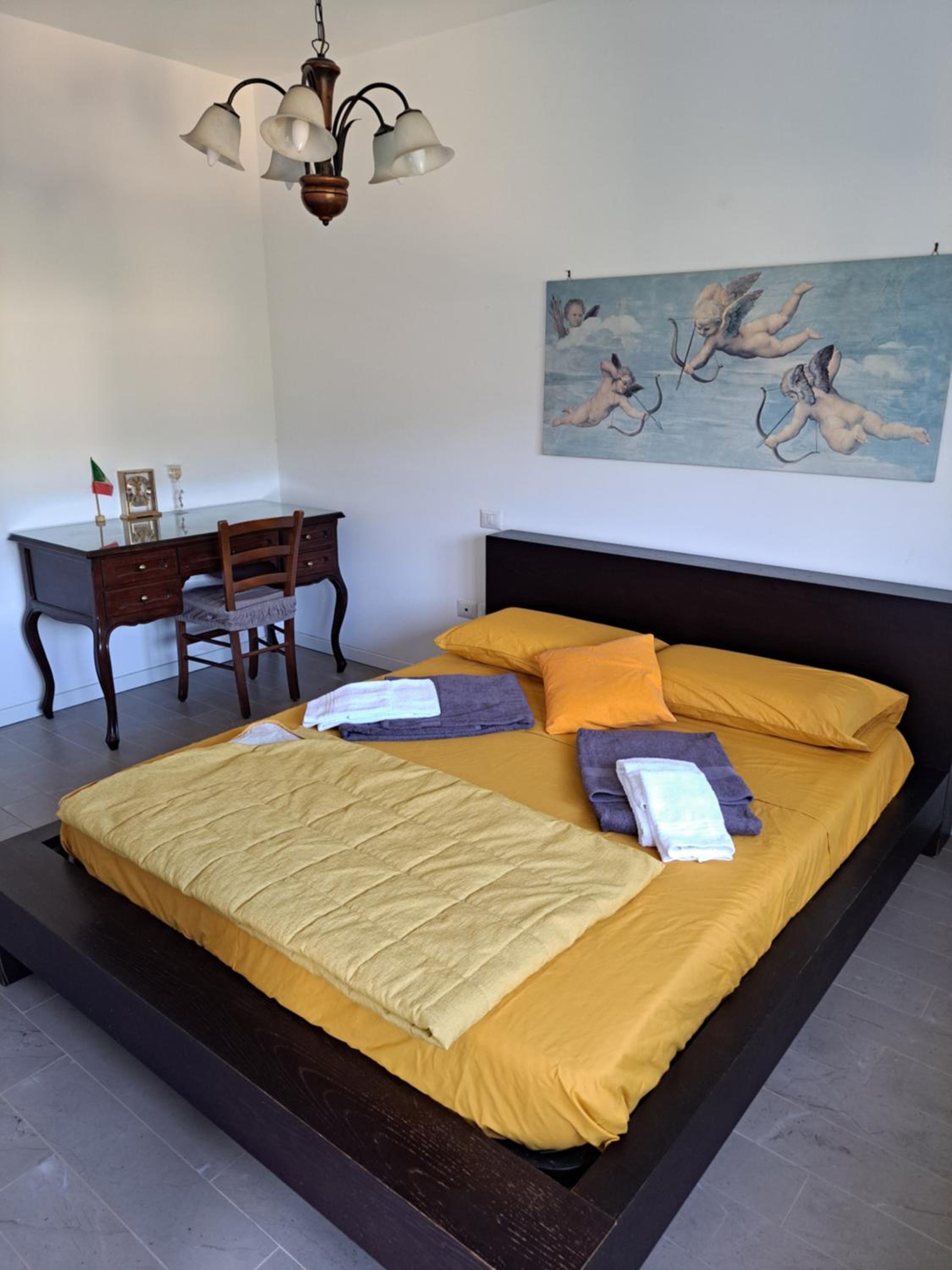 Three-Bedroom Apartment with Balcony