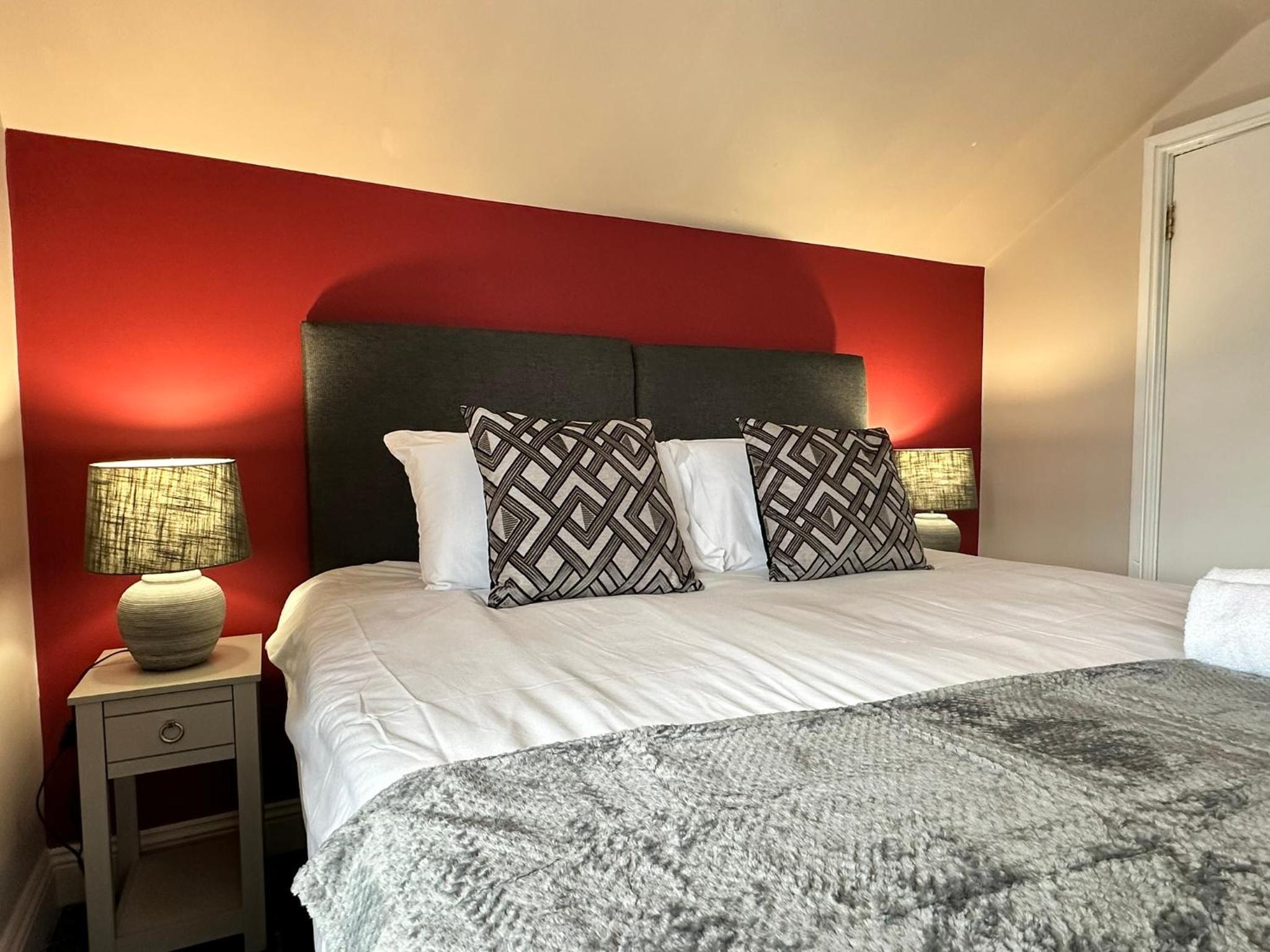 Standard Double Room - Photo 9