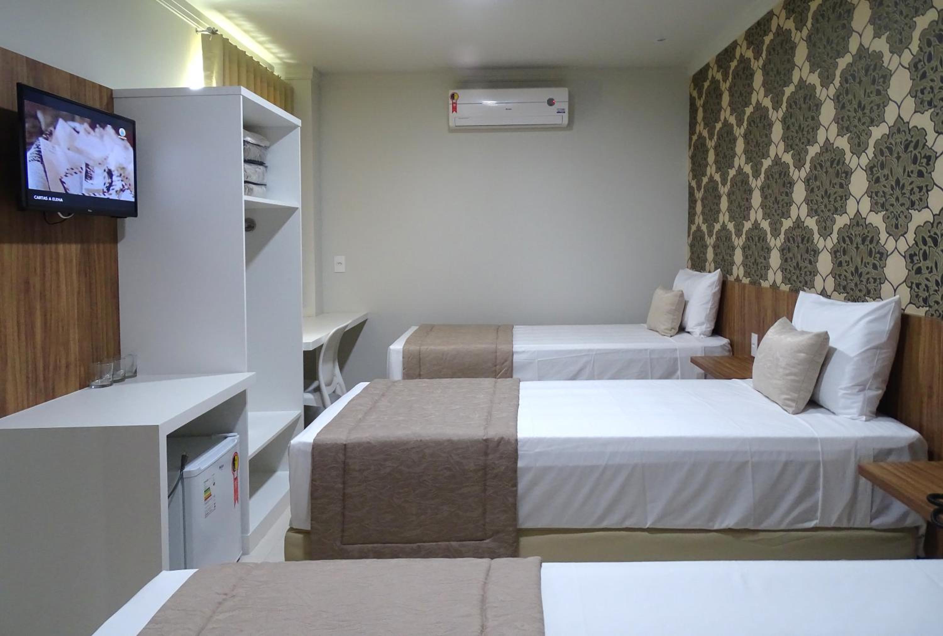 Deluxe Triple Room