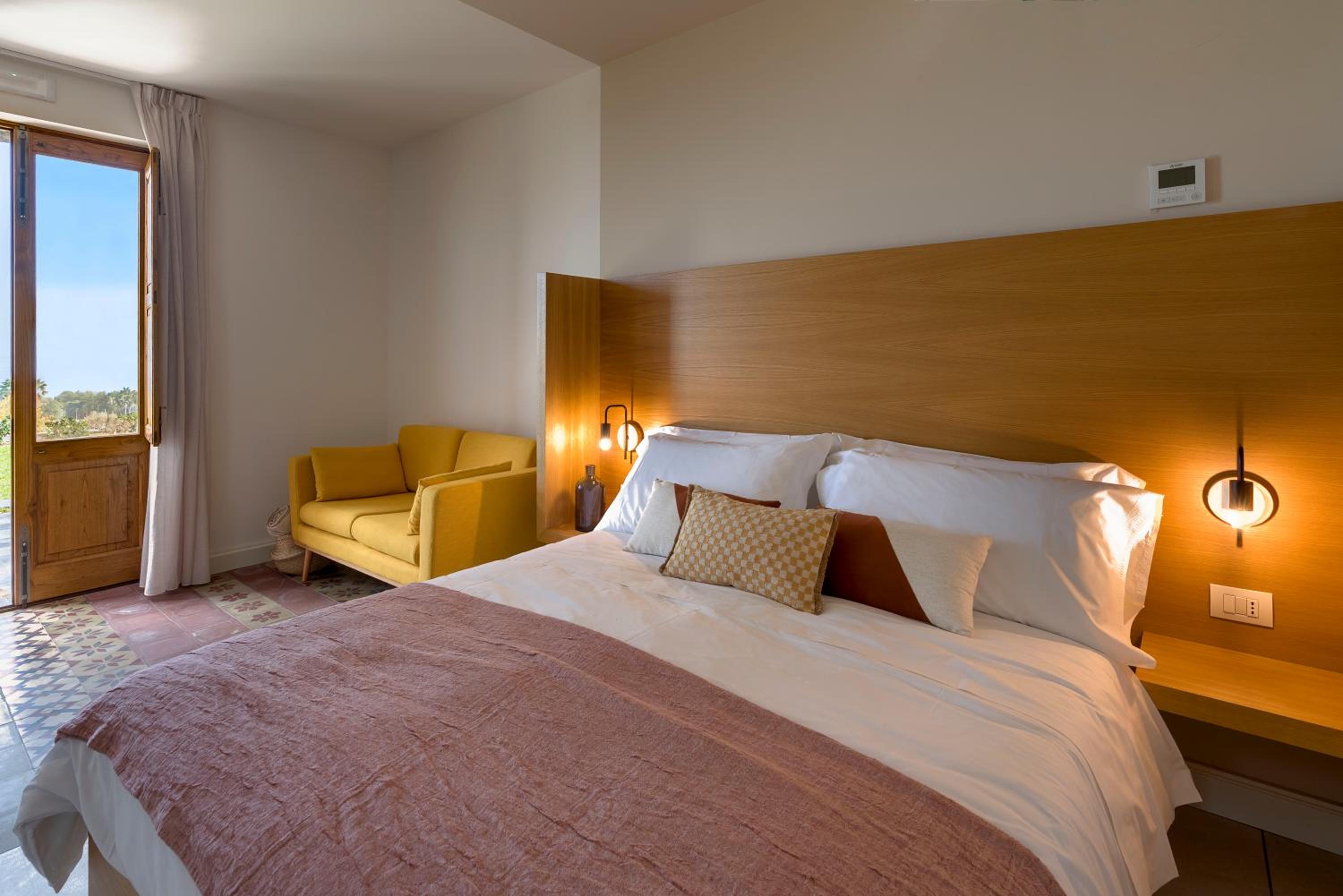 Double Room - Disability Access photo 2