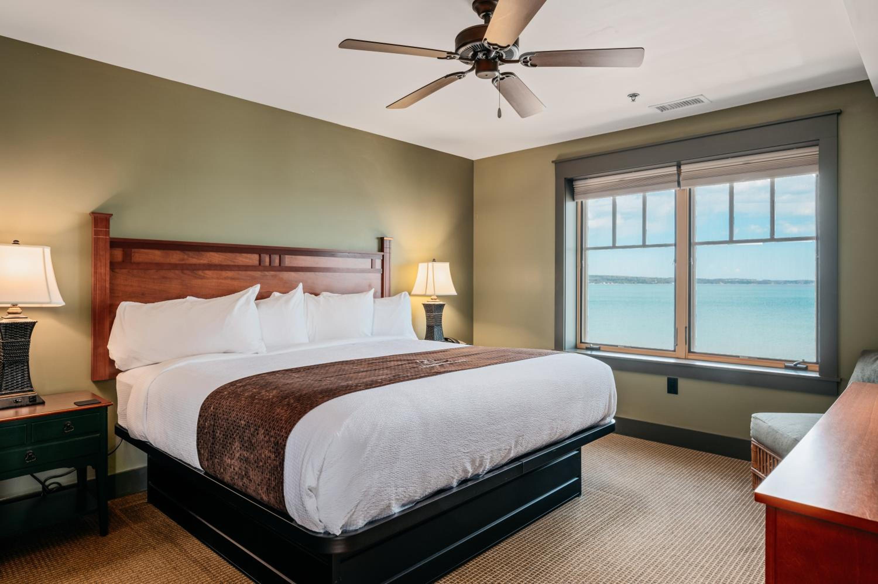 Lakeview Two Bedroom Suite