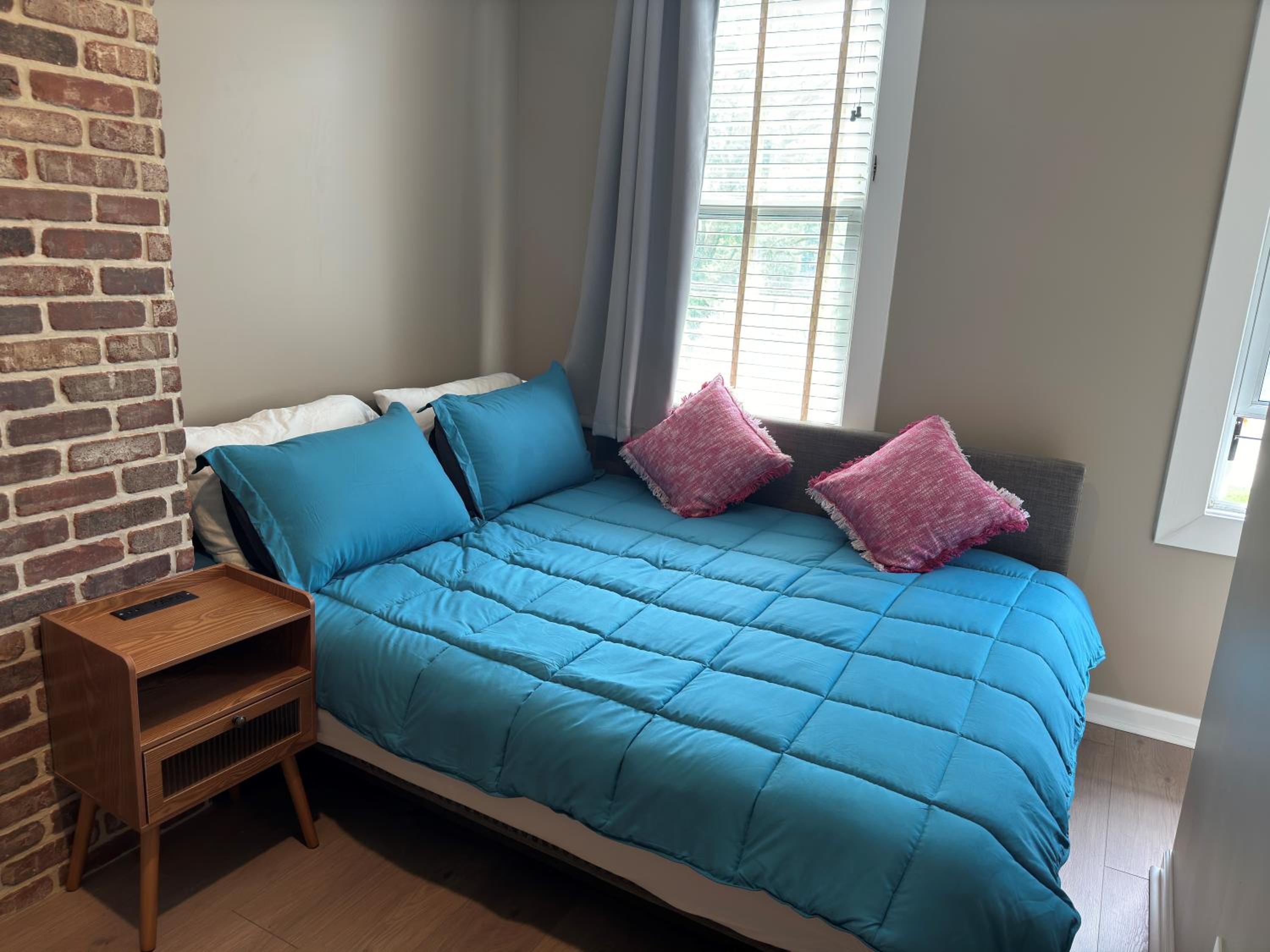 Three-Bedroom Deluxe Apartment photo 3