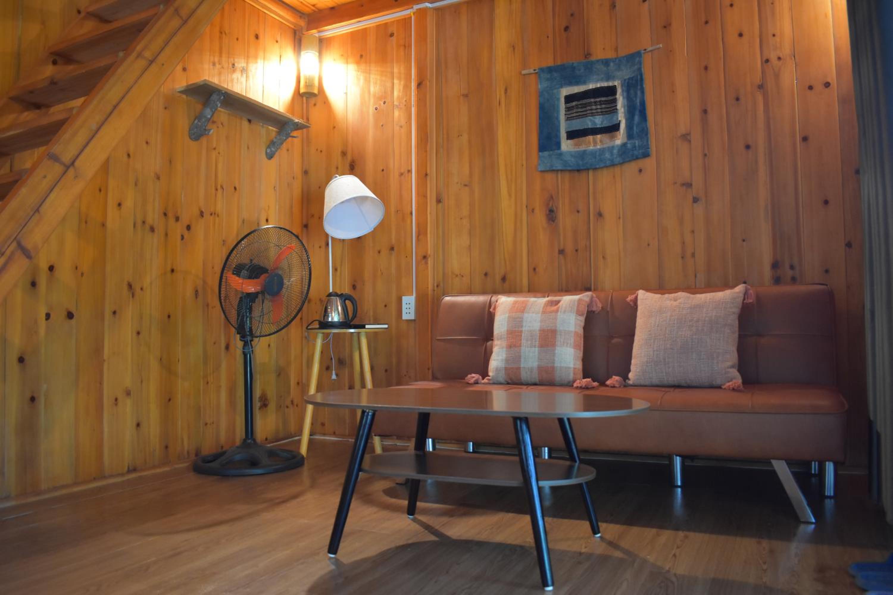 One-Bedroom Bungalow - Photo 13