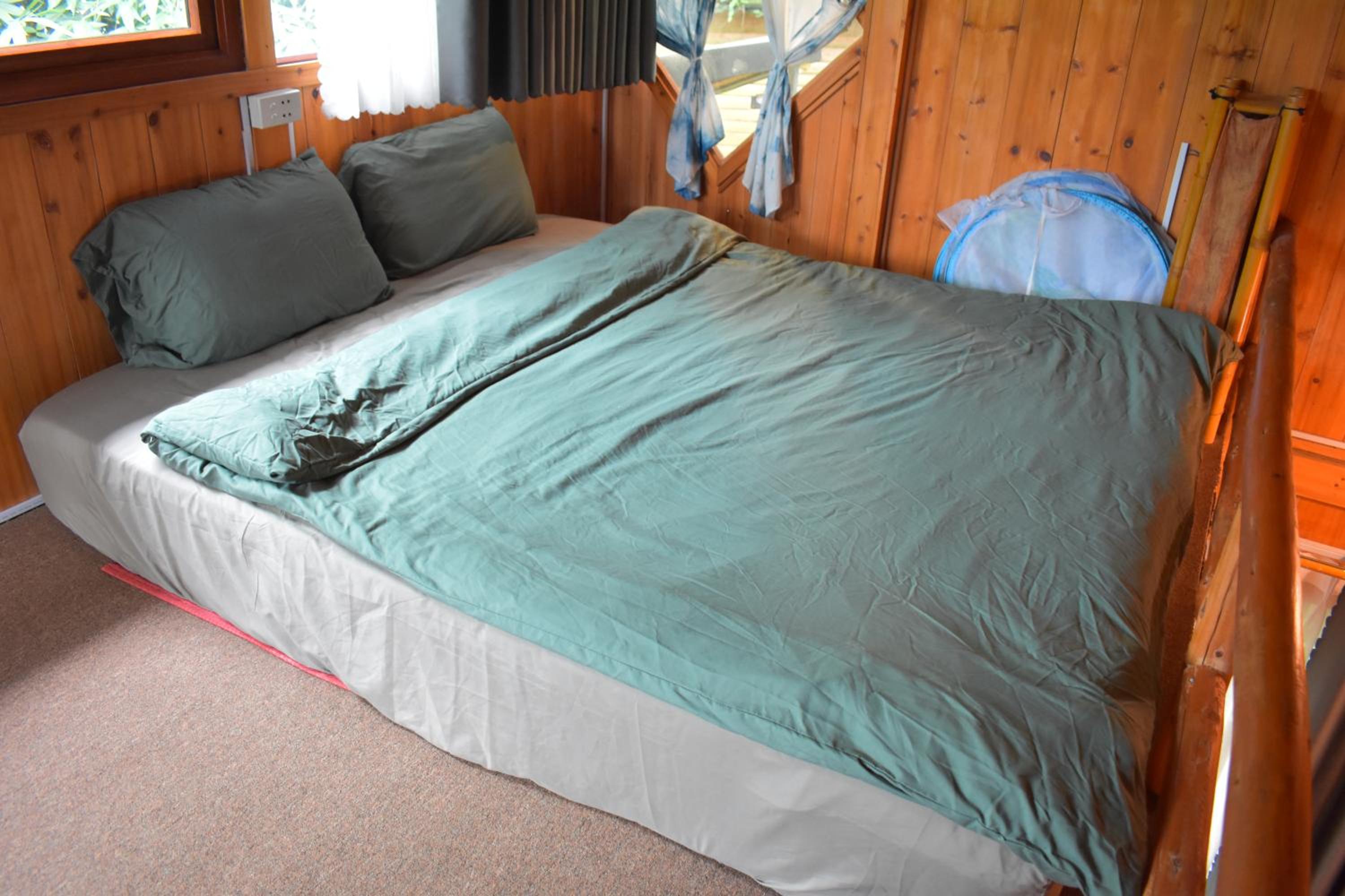 One-Bedroom Bungalow - Photo 15