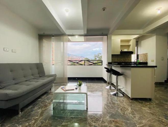 Two-Bedroom Deluxe Apartment With Balcony