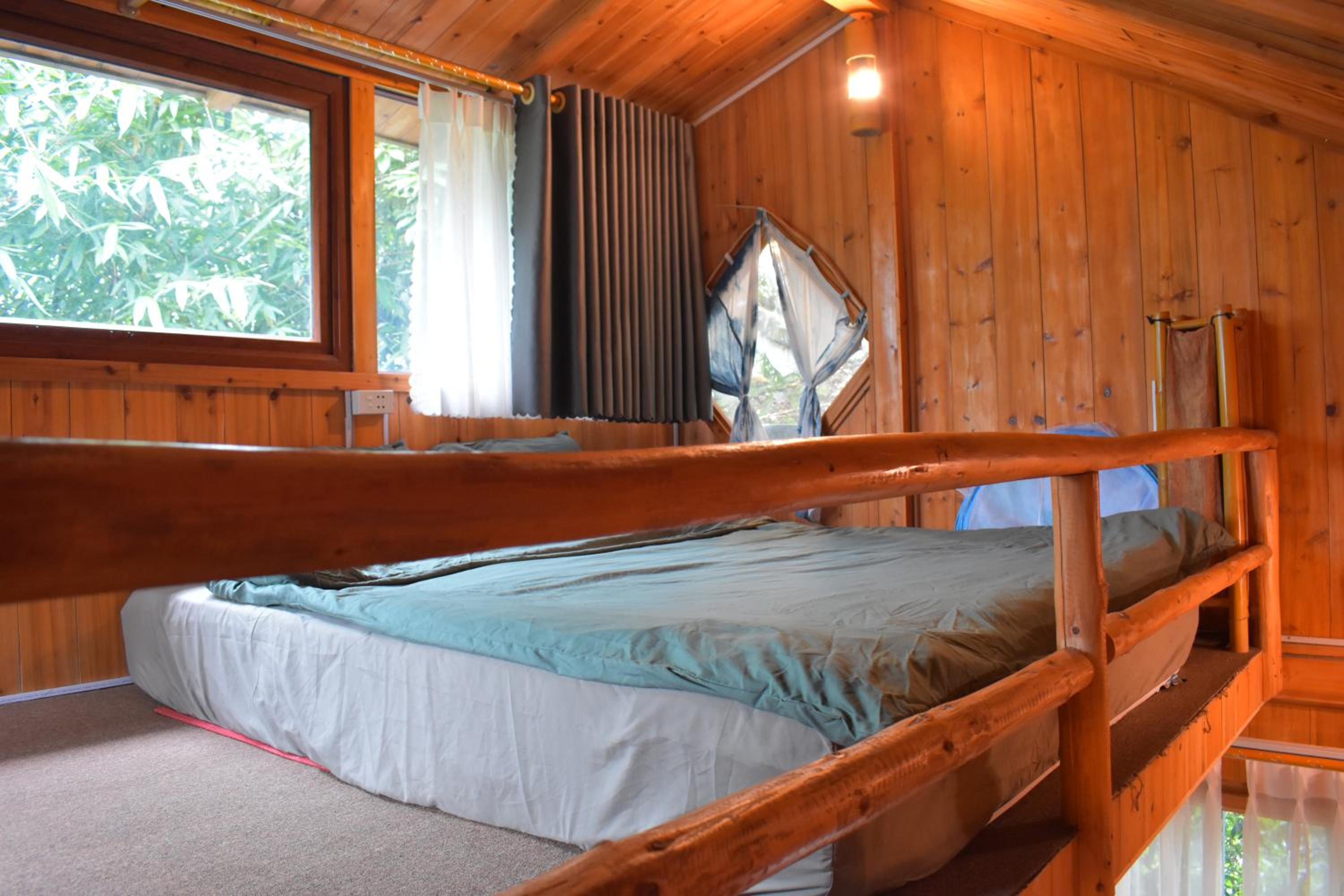 One-Bedroom Bungalow - Photo 14