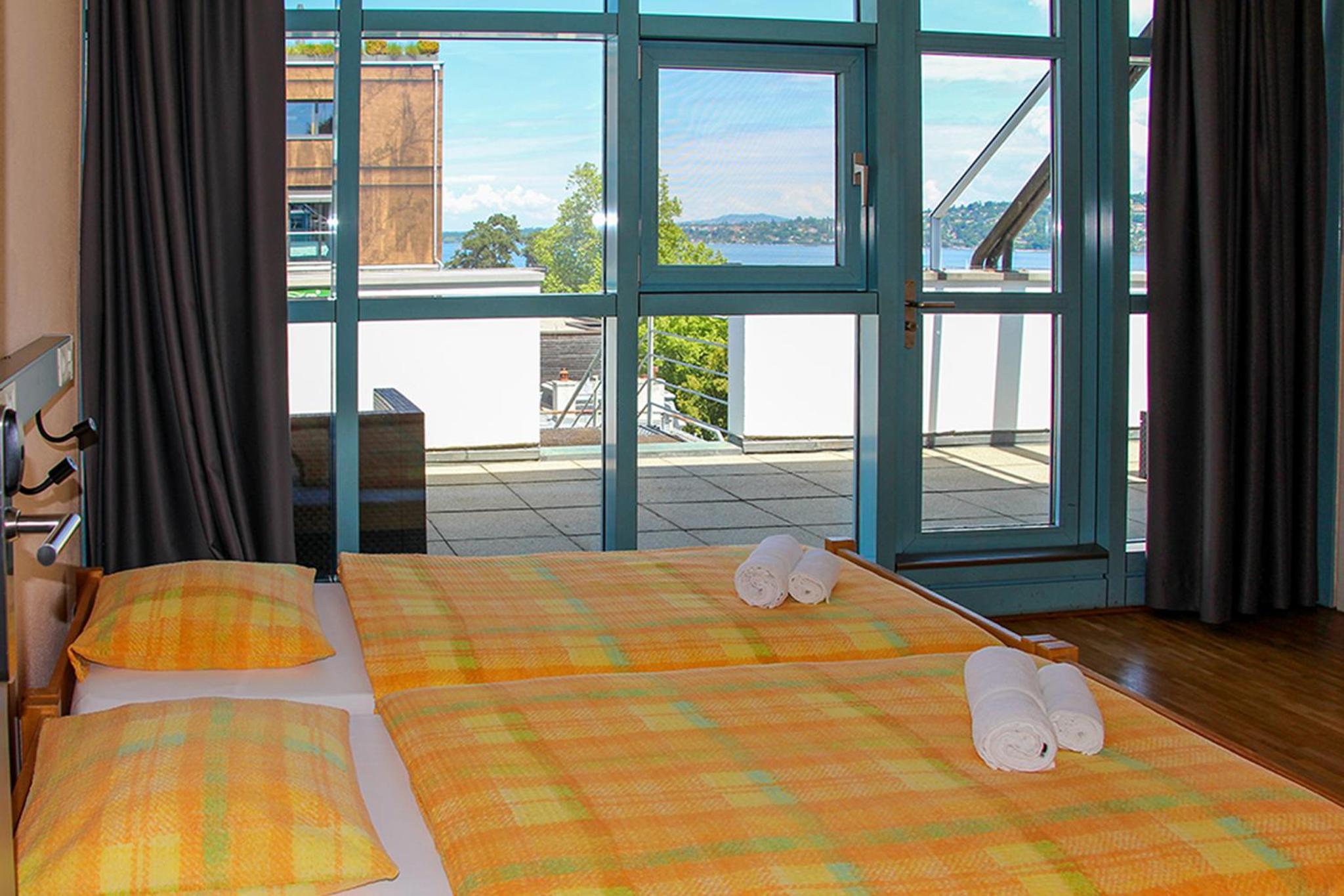 Twin Room with Private Bathroom - Photo 1