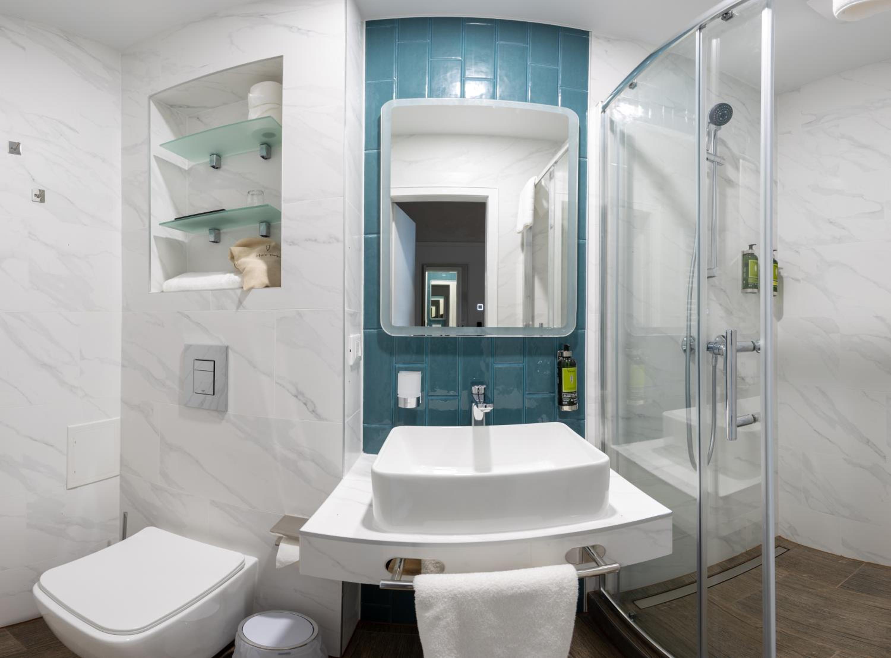 Single Room photo 2
