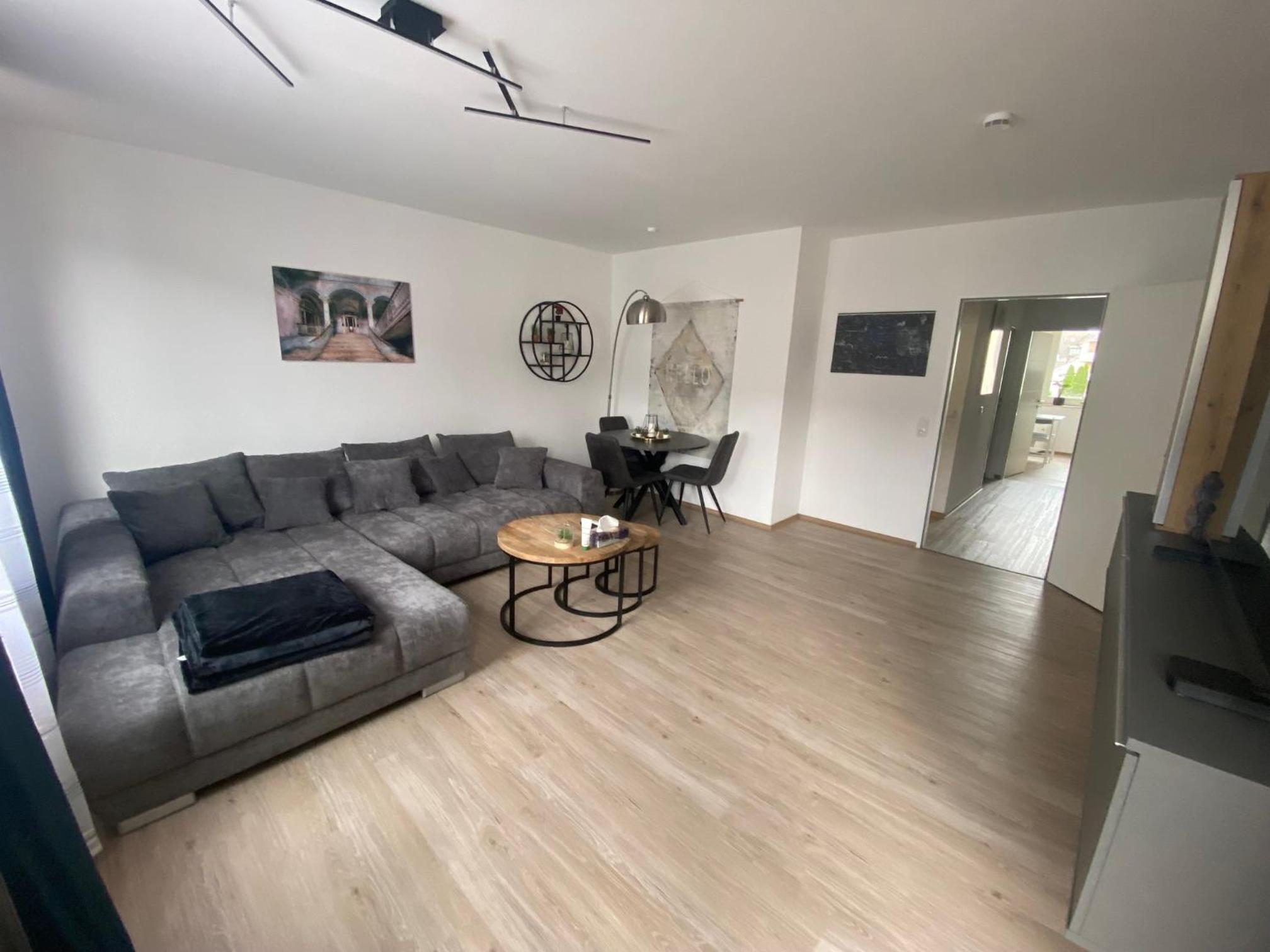 One-Bedroom Apartment with Balcony photo 1