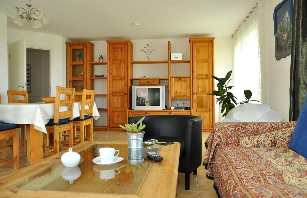 Apartment (5 Adults) - Photo 4