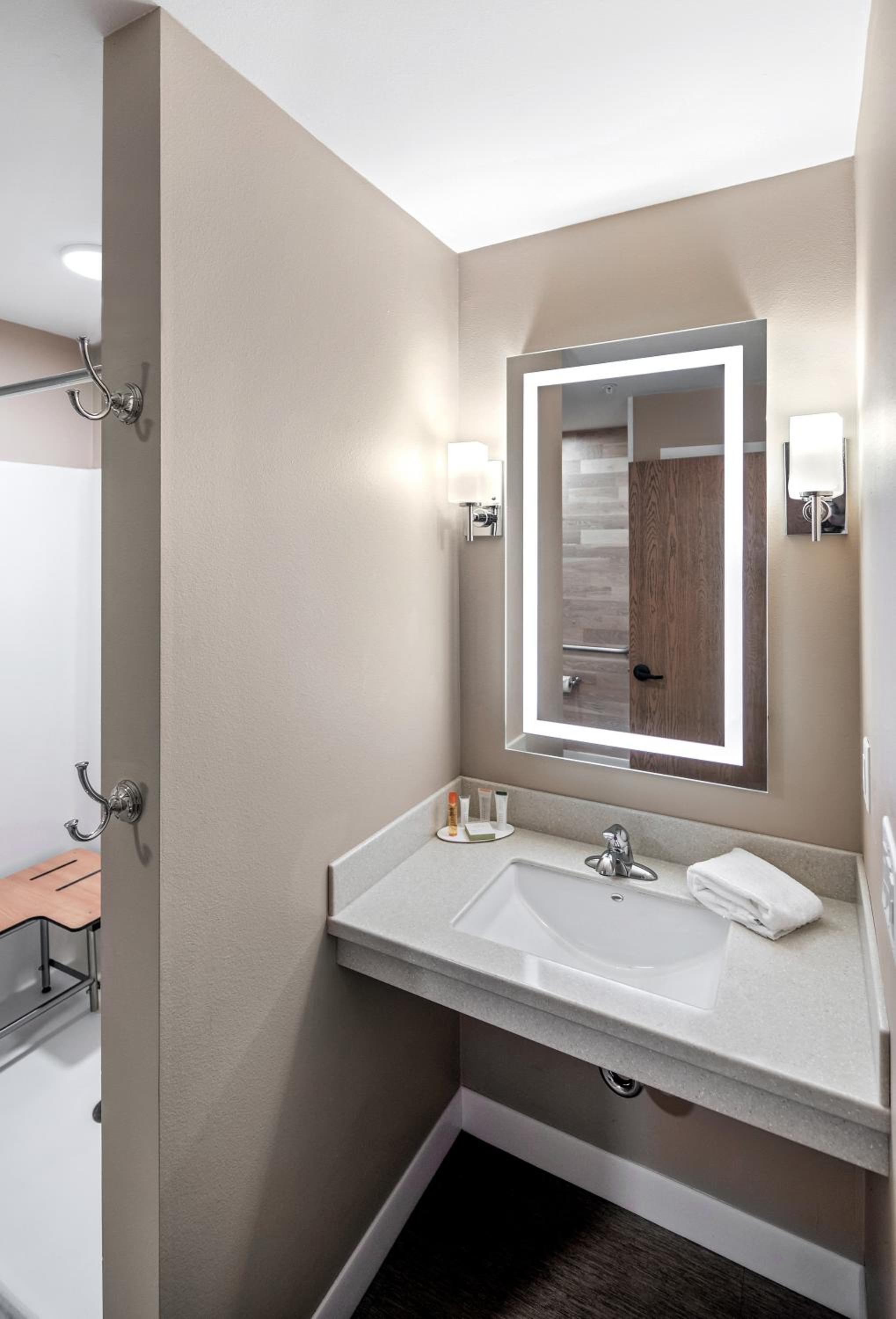Superior Twin Room photo 2
