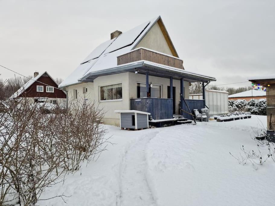 Four-Bedroom Vacation Home photo 2