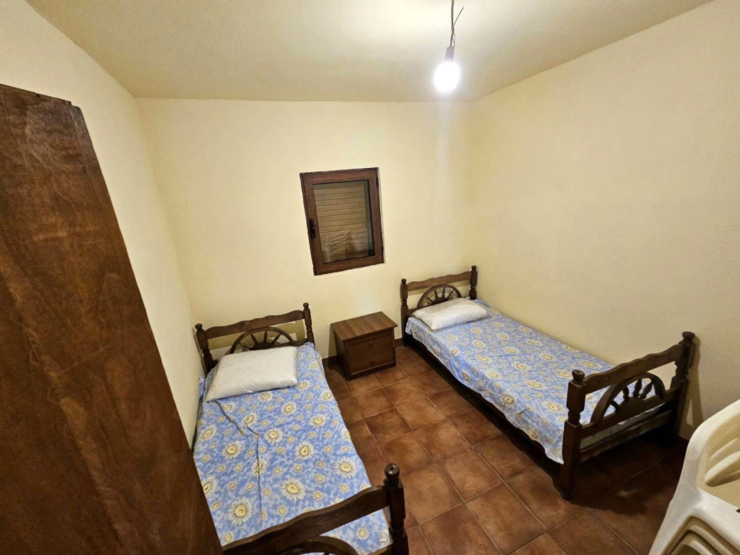 Three-Bedroom House photo 3