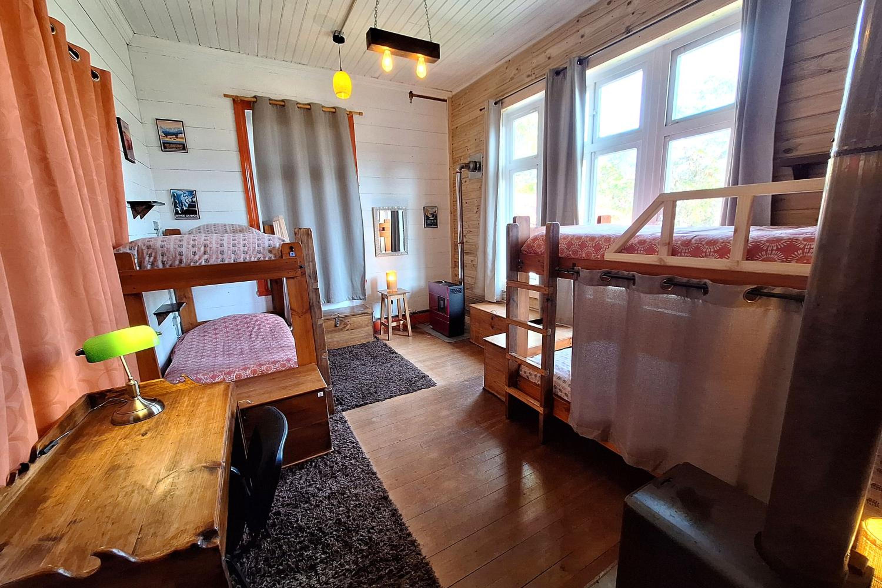 Bed in 4-Bed Dormitory Room photo 3