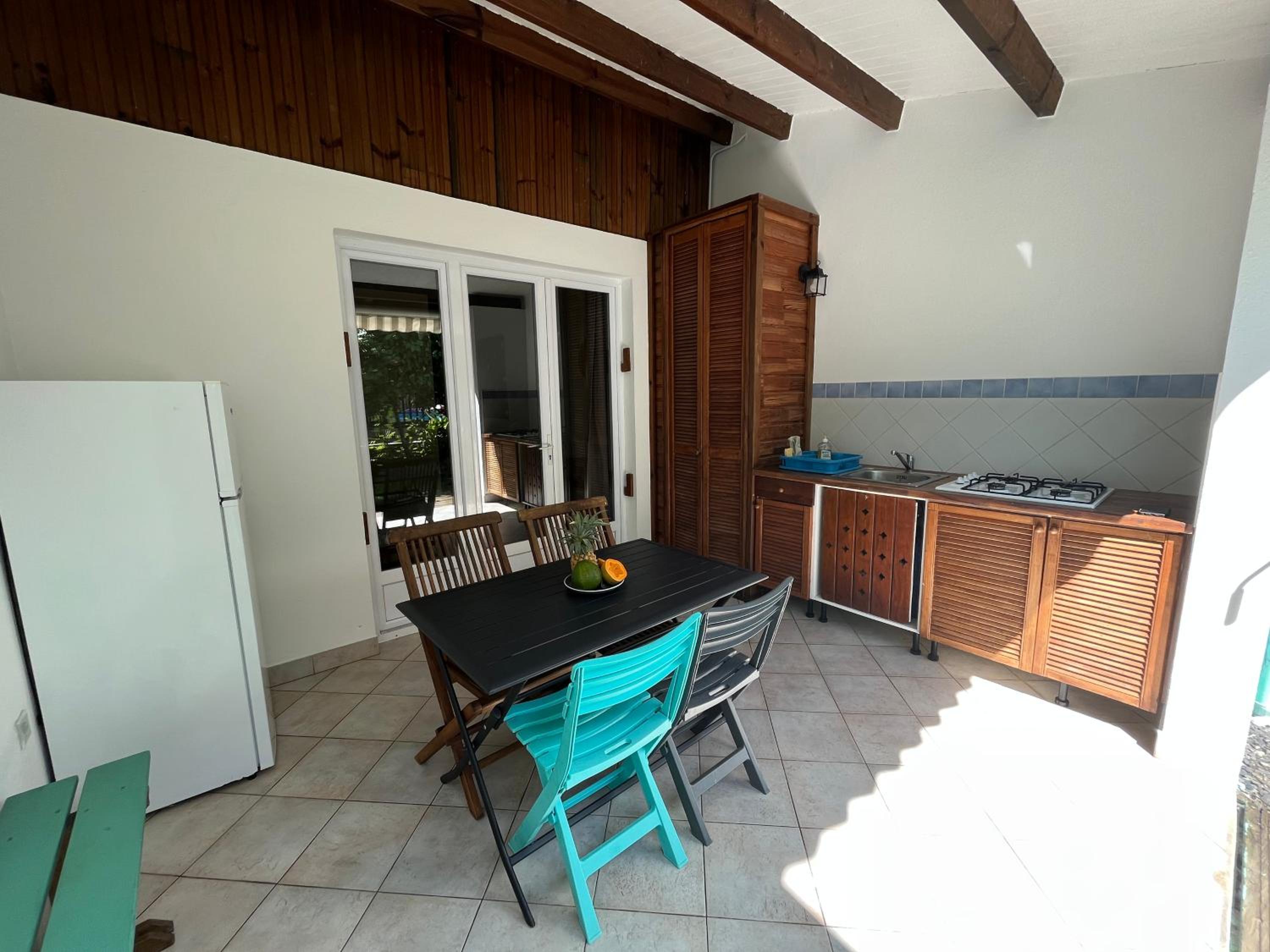Two-Bedroom Bungalow photo 2