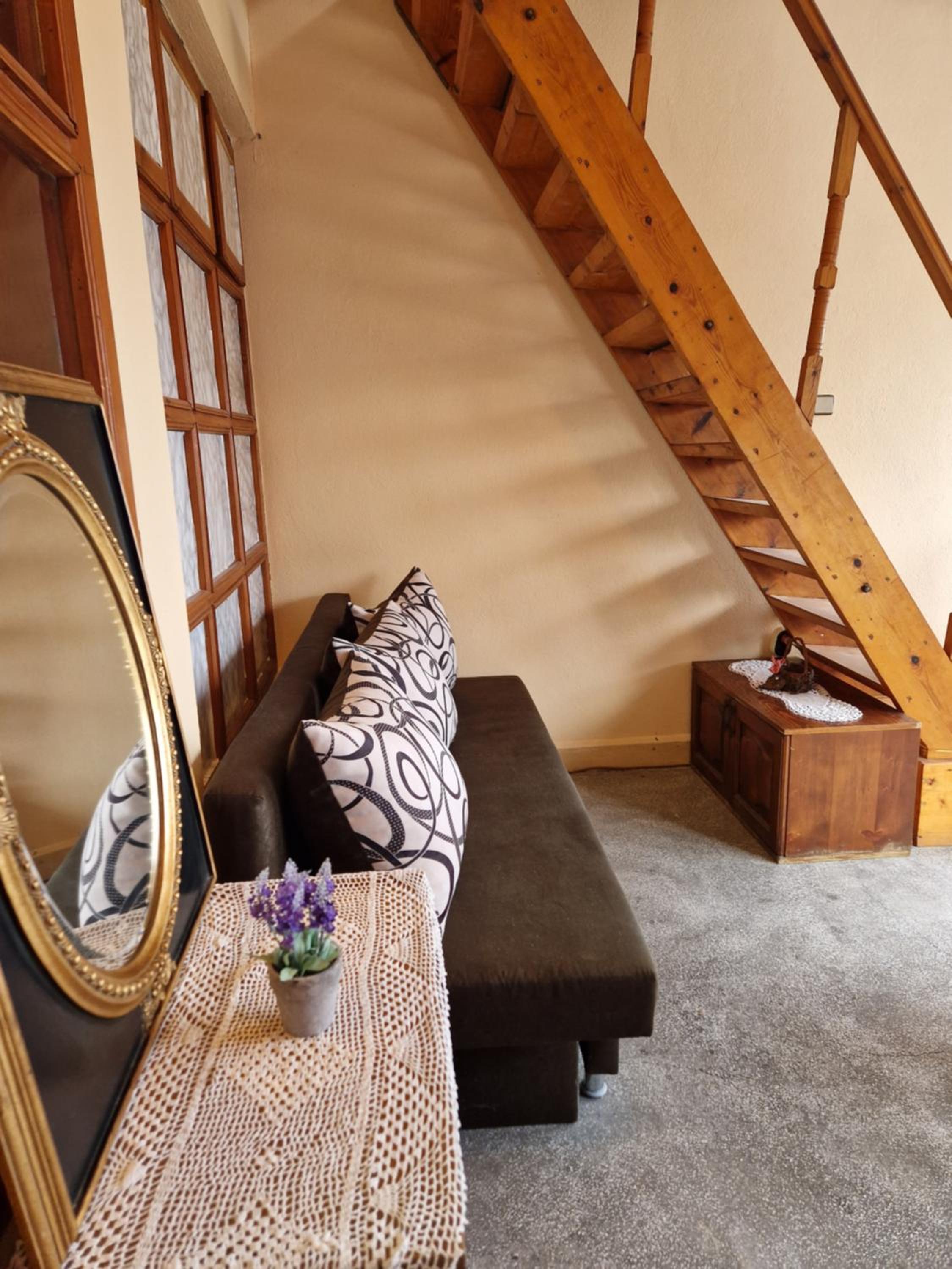 Apartment with Sea View - Photo 8