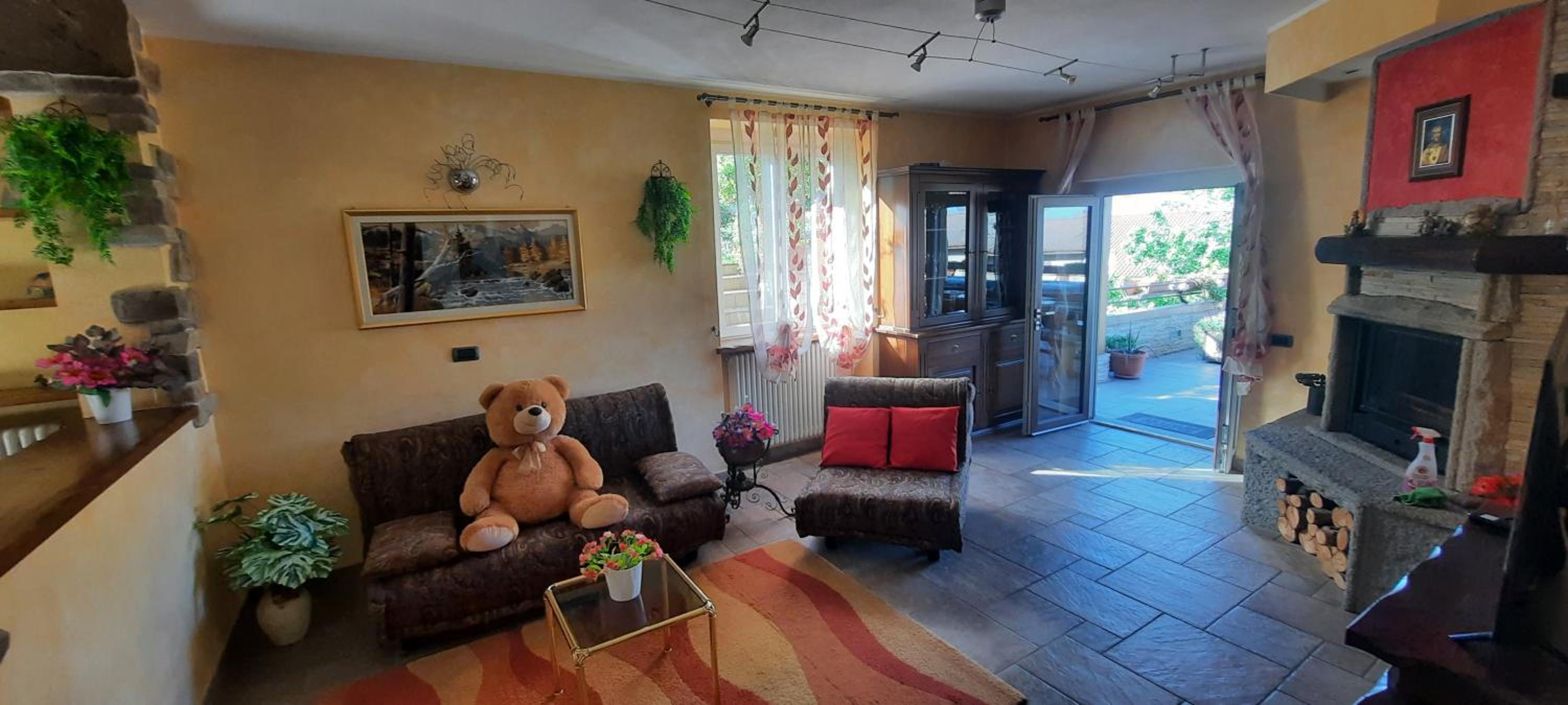 Apartment with Lake View photo 2