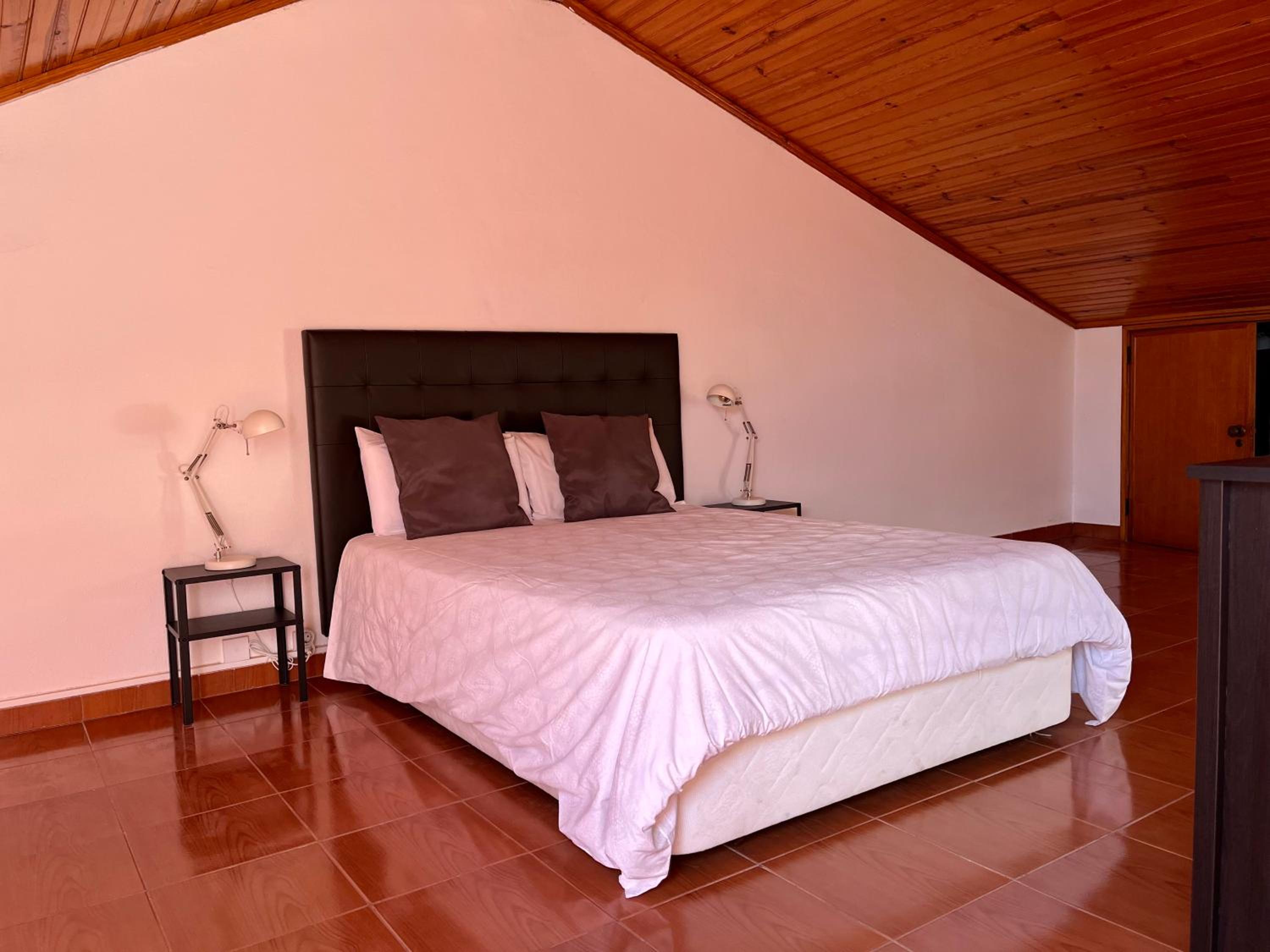 Four-Bedroom House photo 1